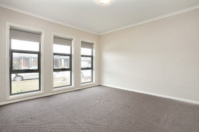 11 Blackburn Street, Ropes Crossing - Thumbnail 3