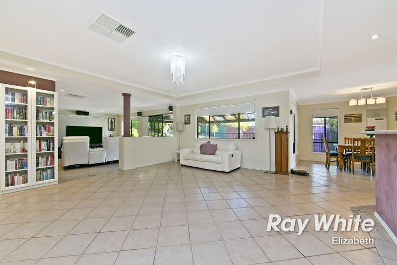 16 Platten Avenue, HILLBANK SA 5112, Hillbank - Thumbnail 8