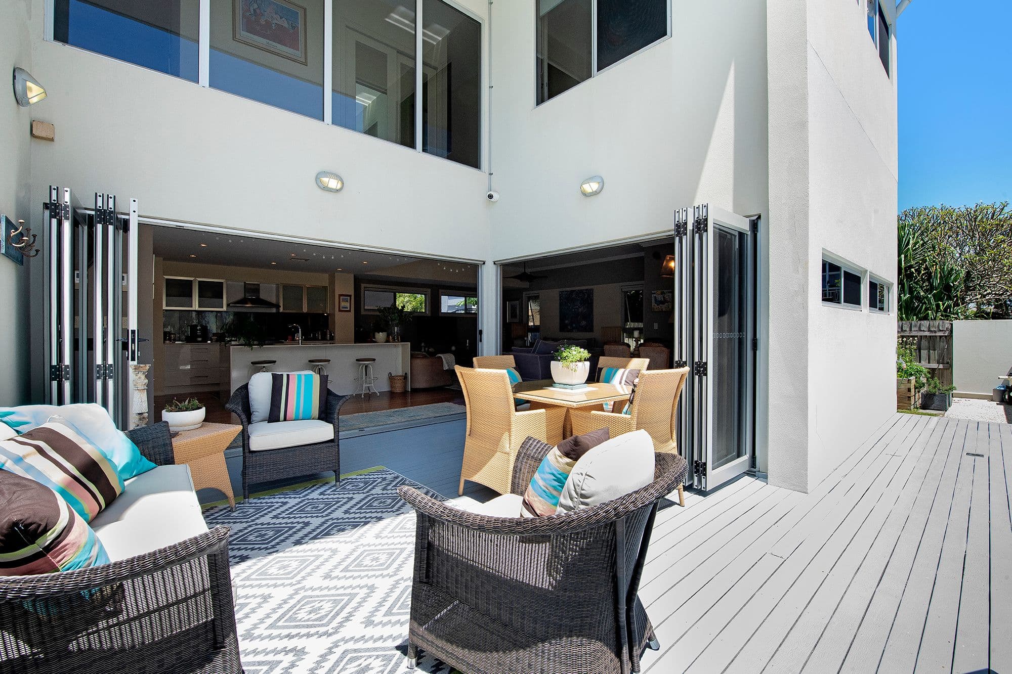 50 Petrel Avenue, Mermaid Beach QLD 4218, Mermaid Beach - Thumbnail 4