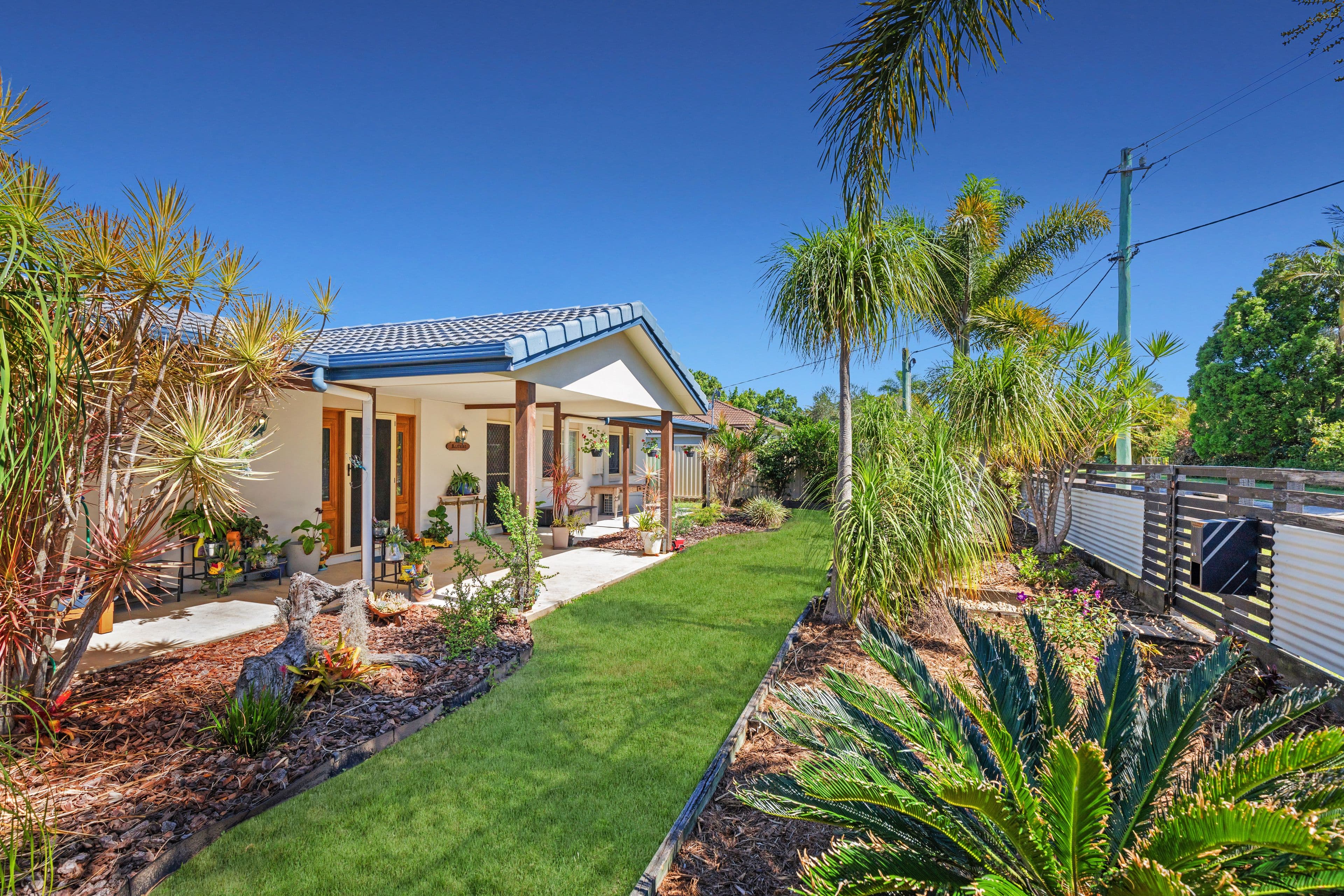 1 Mountainview Place, Glass House Mountains QLD 4518, Glass House Mountains - Thumbnail 2