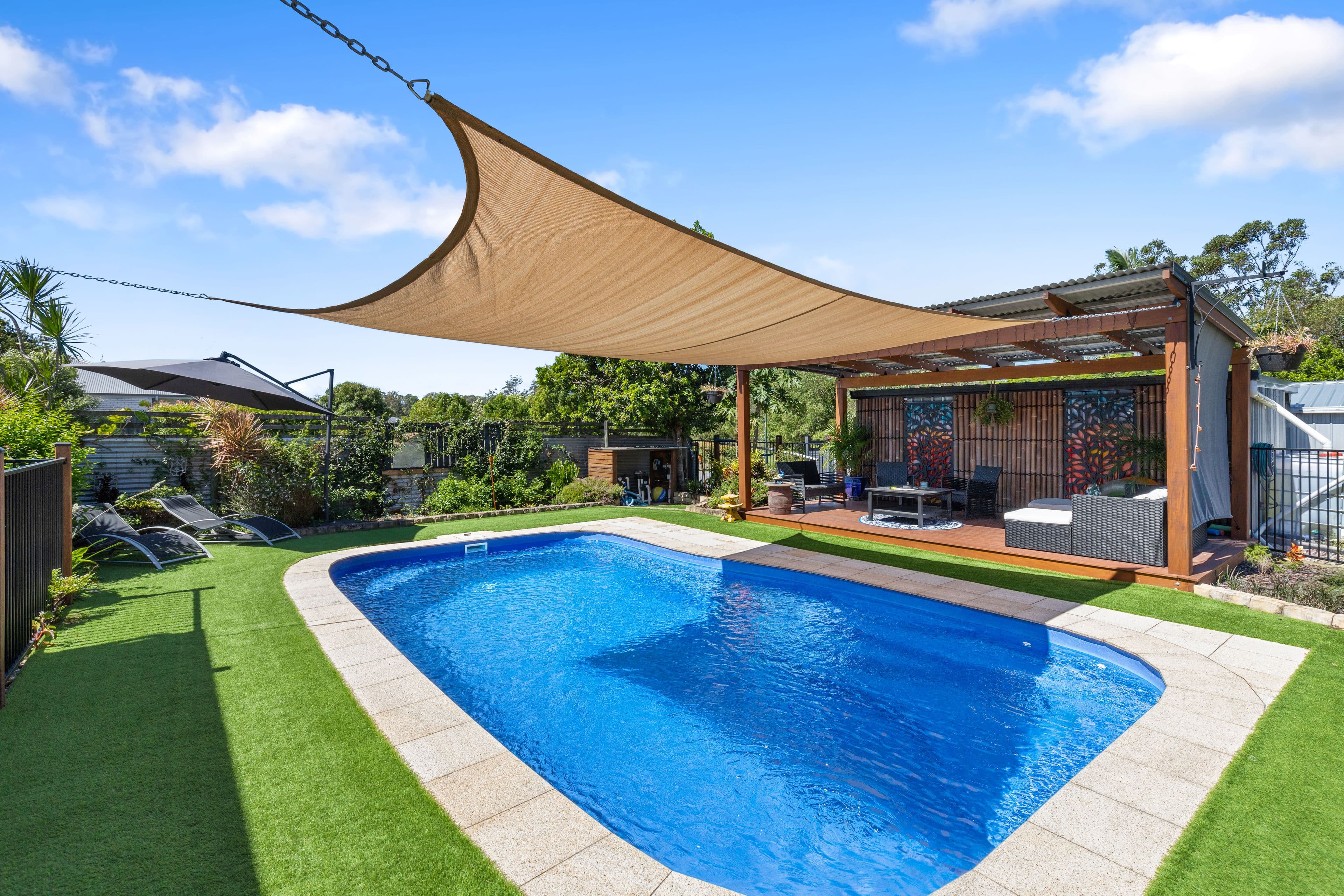1 Mountainview Place, Glass House Mountains QLD 4518, Glass House Mountains - Thumbnail 3