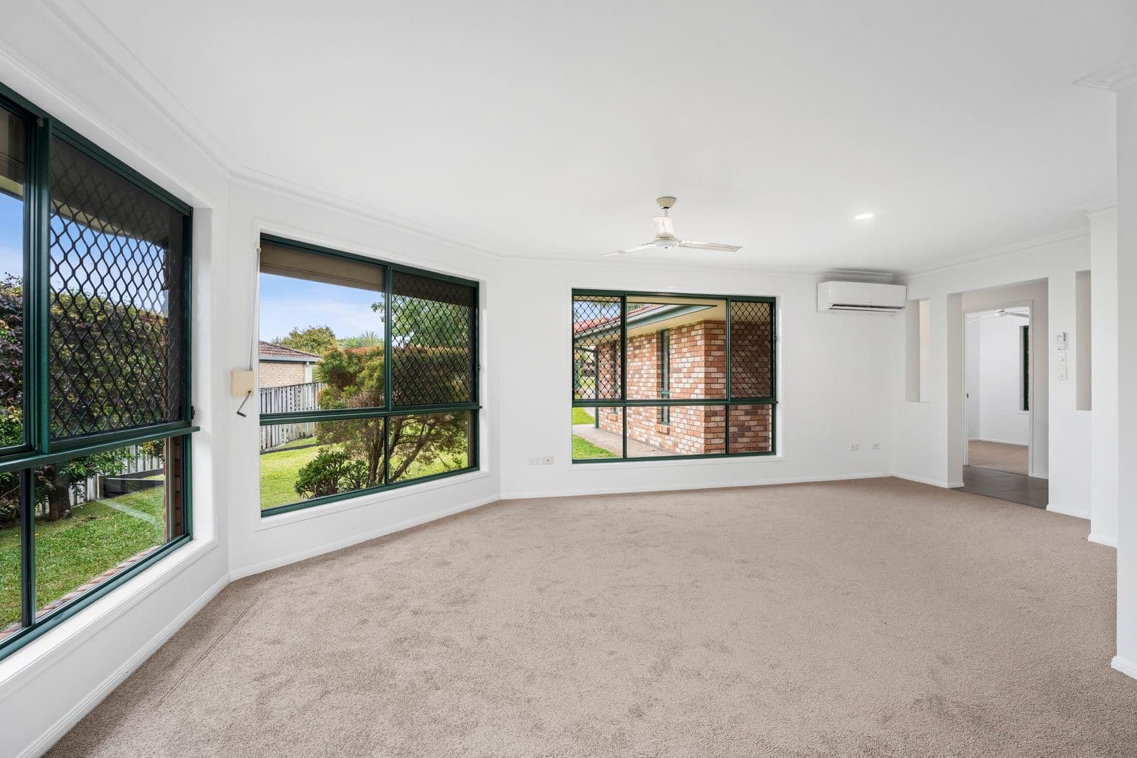 47 Maui Crescent, Oxenford QLD 4210, Oxenford - Thumbnail 8