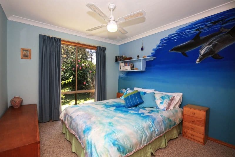 21 Lochaven Drive, Bangalee - Thumbnail 7