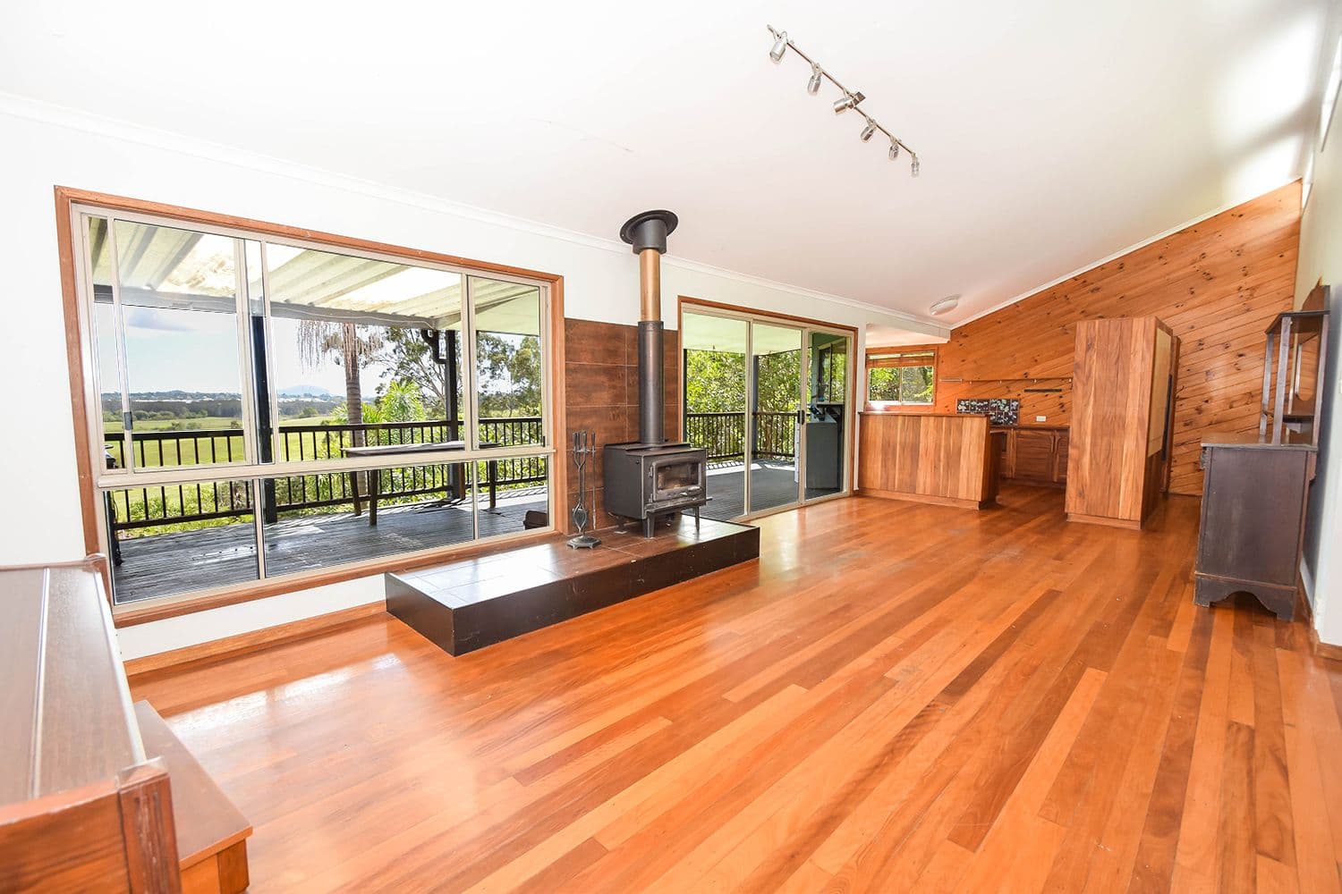 681 Diddillibah Road, Diddillibah QLD 4559, Diddillibah - Thumbnail 2