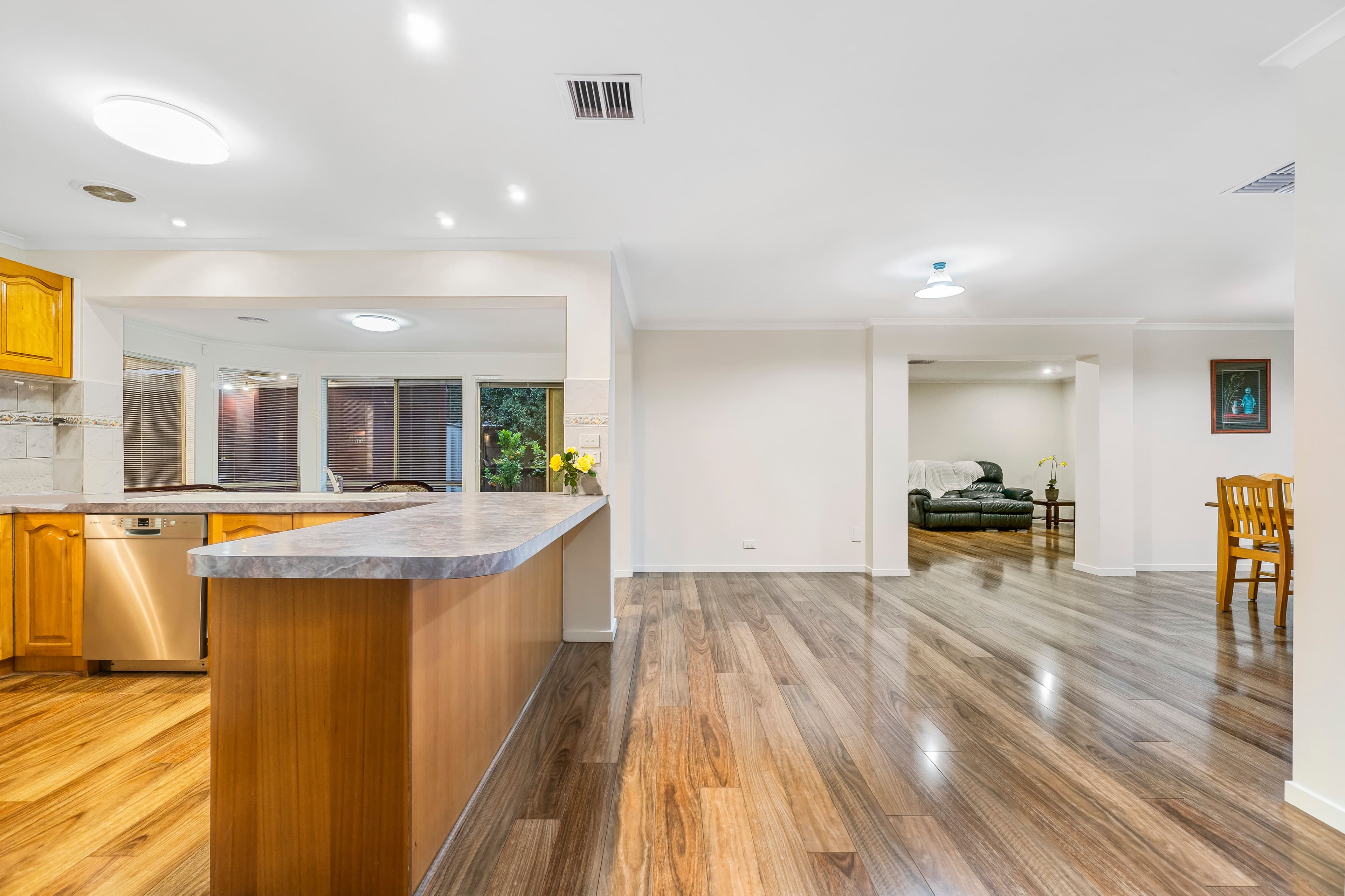 18 Pimelea Way, Hillside VIC 3037, Hillside - Thumbnail 4