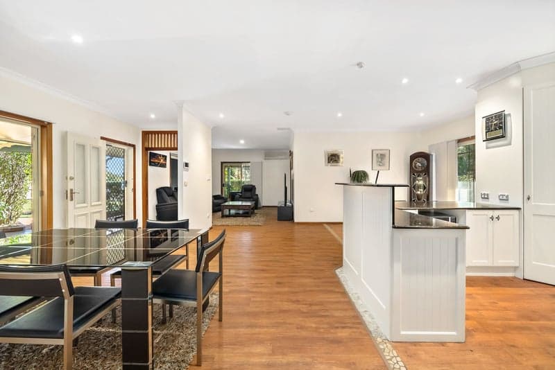 8 Tristania Way, Highland Park - Thumbnail 8