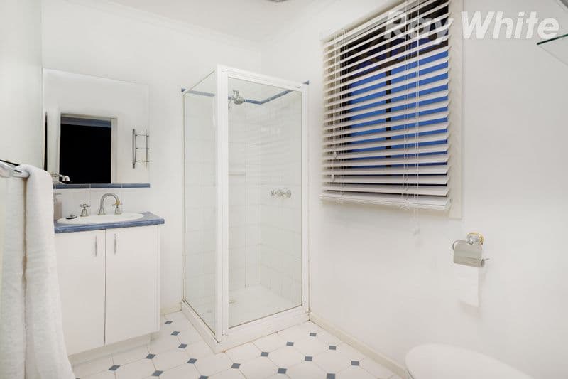 11 Adam Place, Mill Park VIC 3082, Mill Park - Thumbnail 7