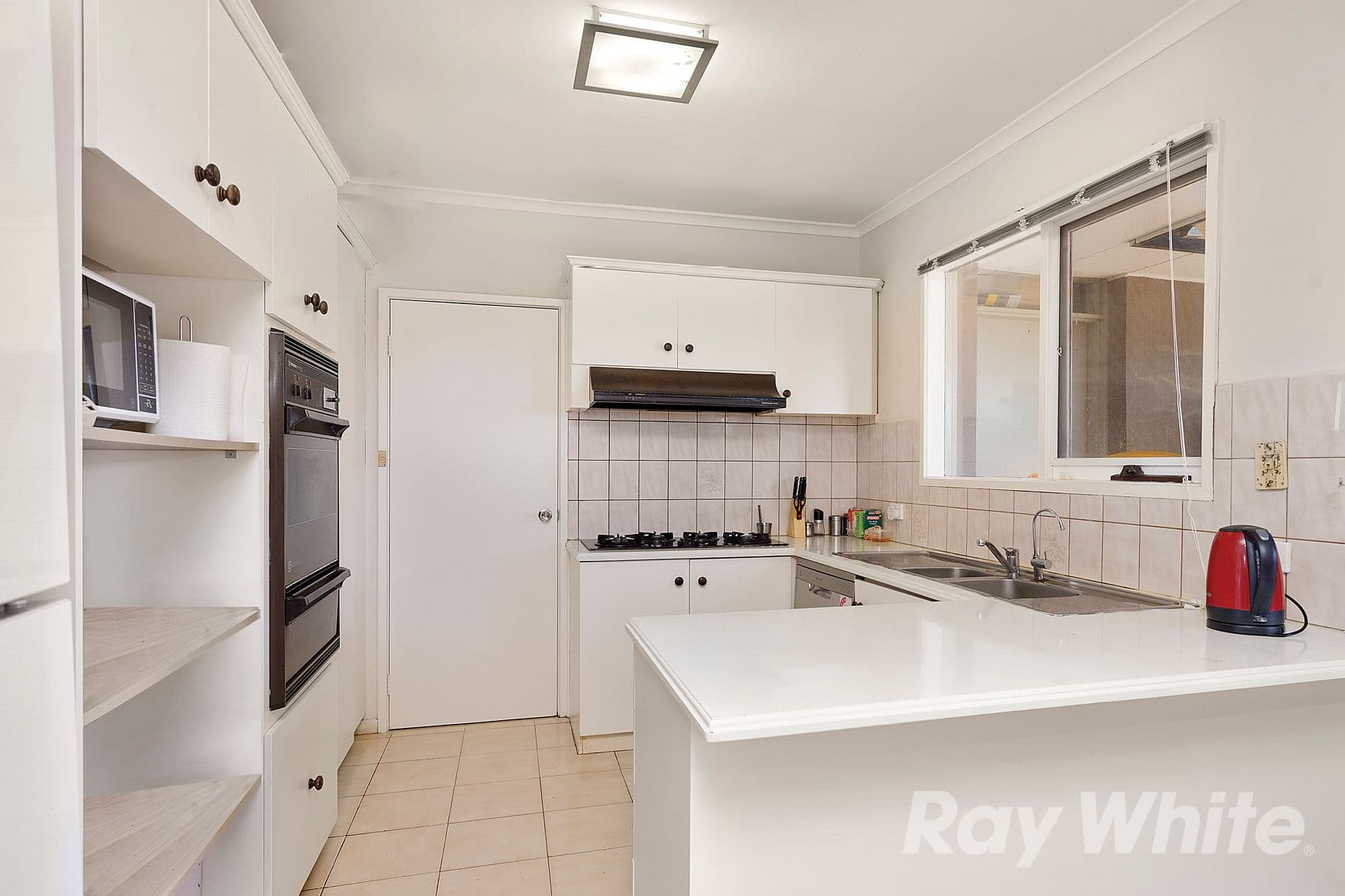 225 Gallaghers Road, Glen Waverley VIC 3150, Glen Waverley - Thumbnail 2