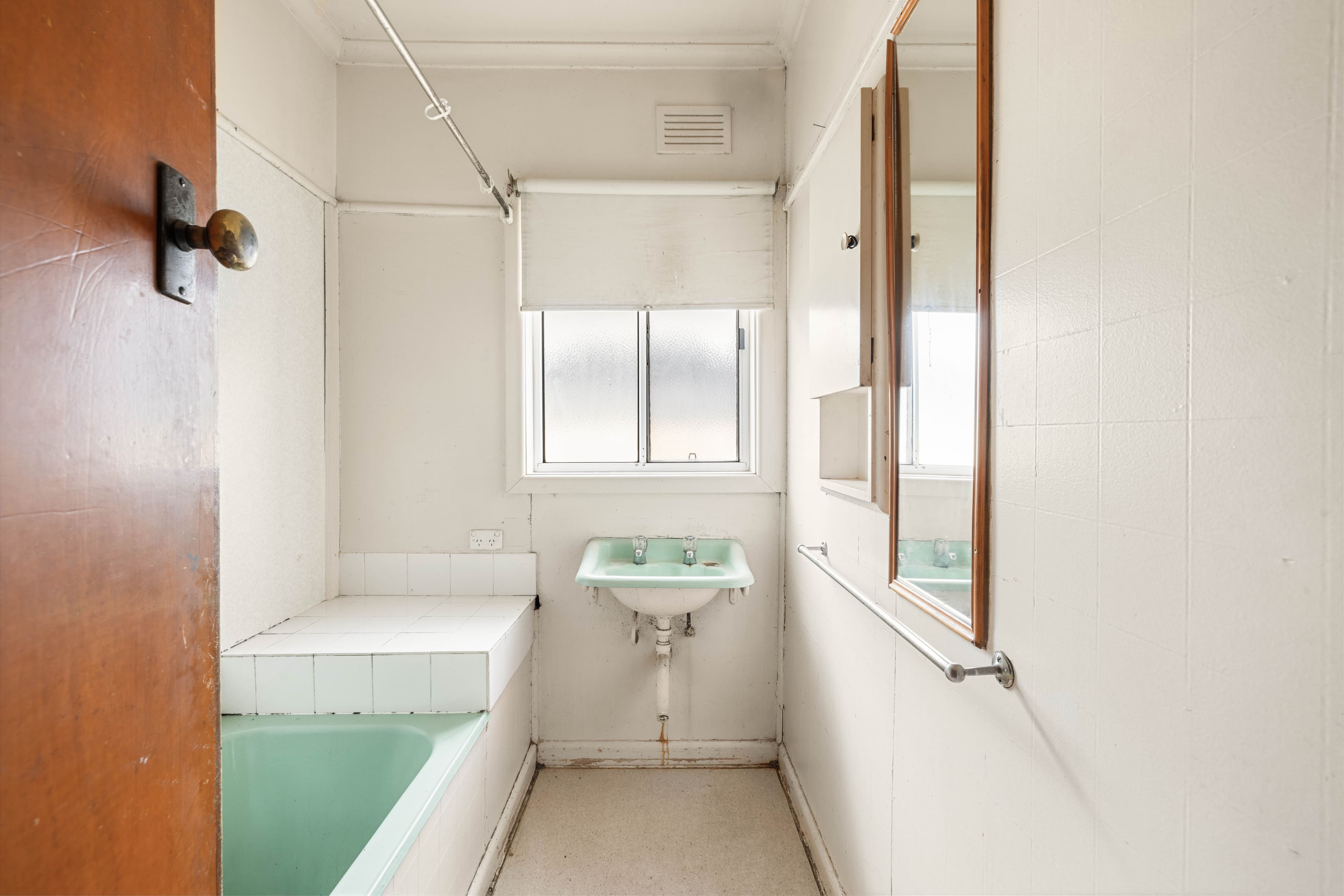 77 Glen Street, Glenroy VIC 3046, Glenroy - Thumbnail 4