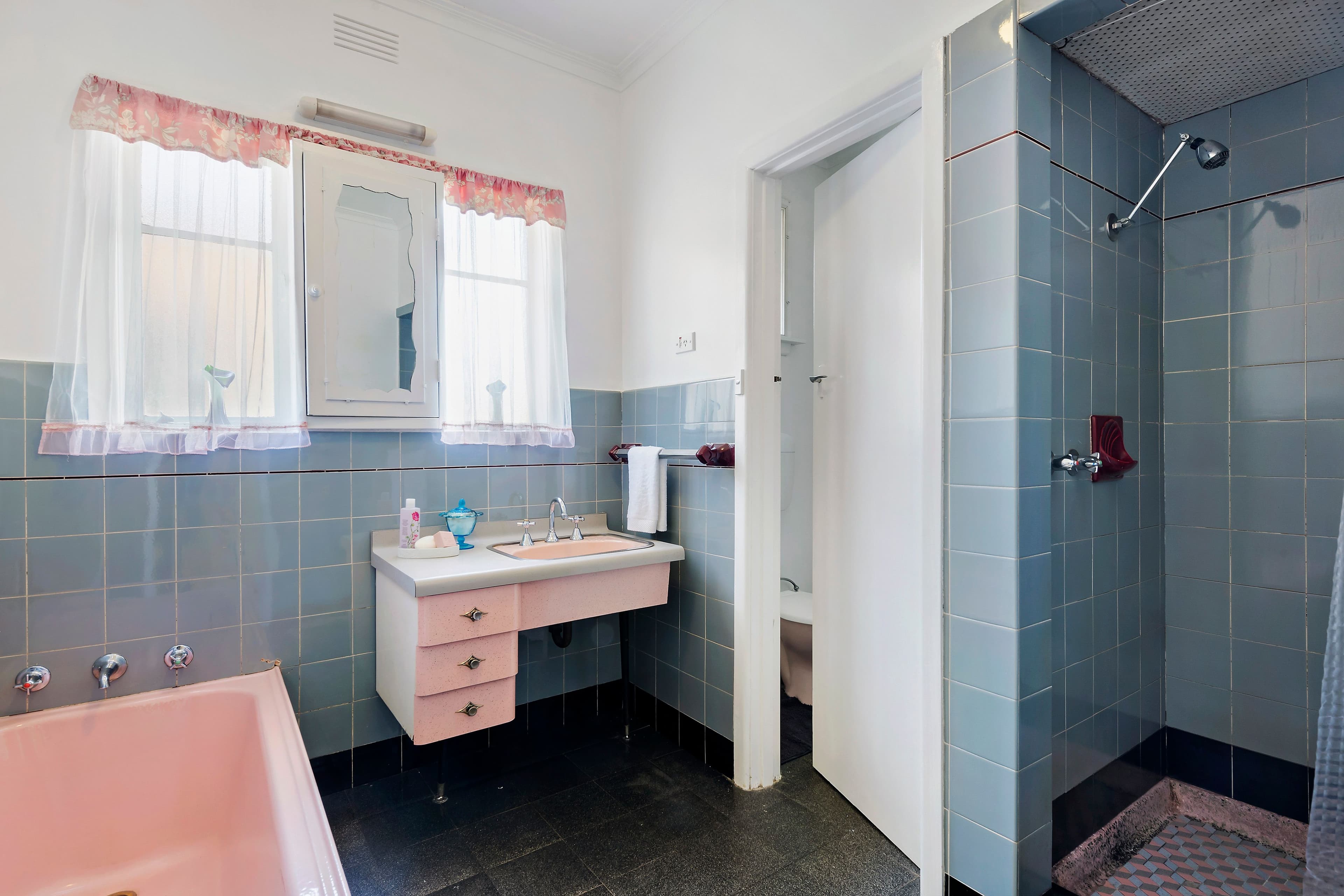 17 Torquay Avenue, Chadstone VIC 3148, Chadstone - Thumbnail 7