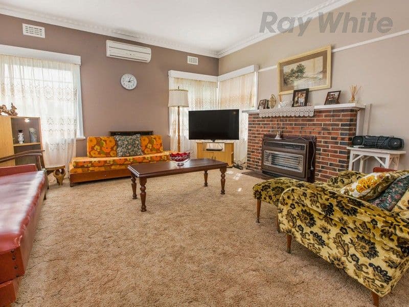 39 Seventh Avenue, Rosebud VIC 3939, Rosebud - Thumbnail 3