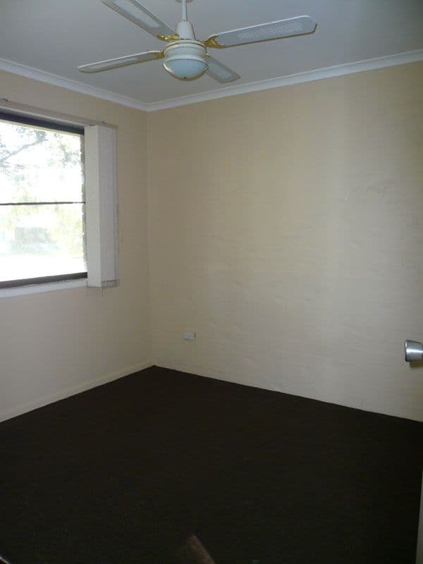 33   Hart Street, BEAUDESERT QLD 4285, Beaudesert - Thumbnail 3