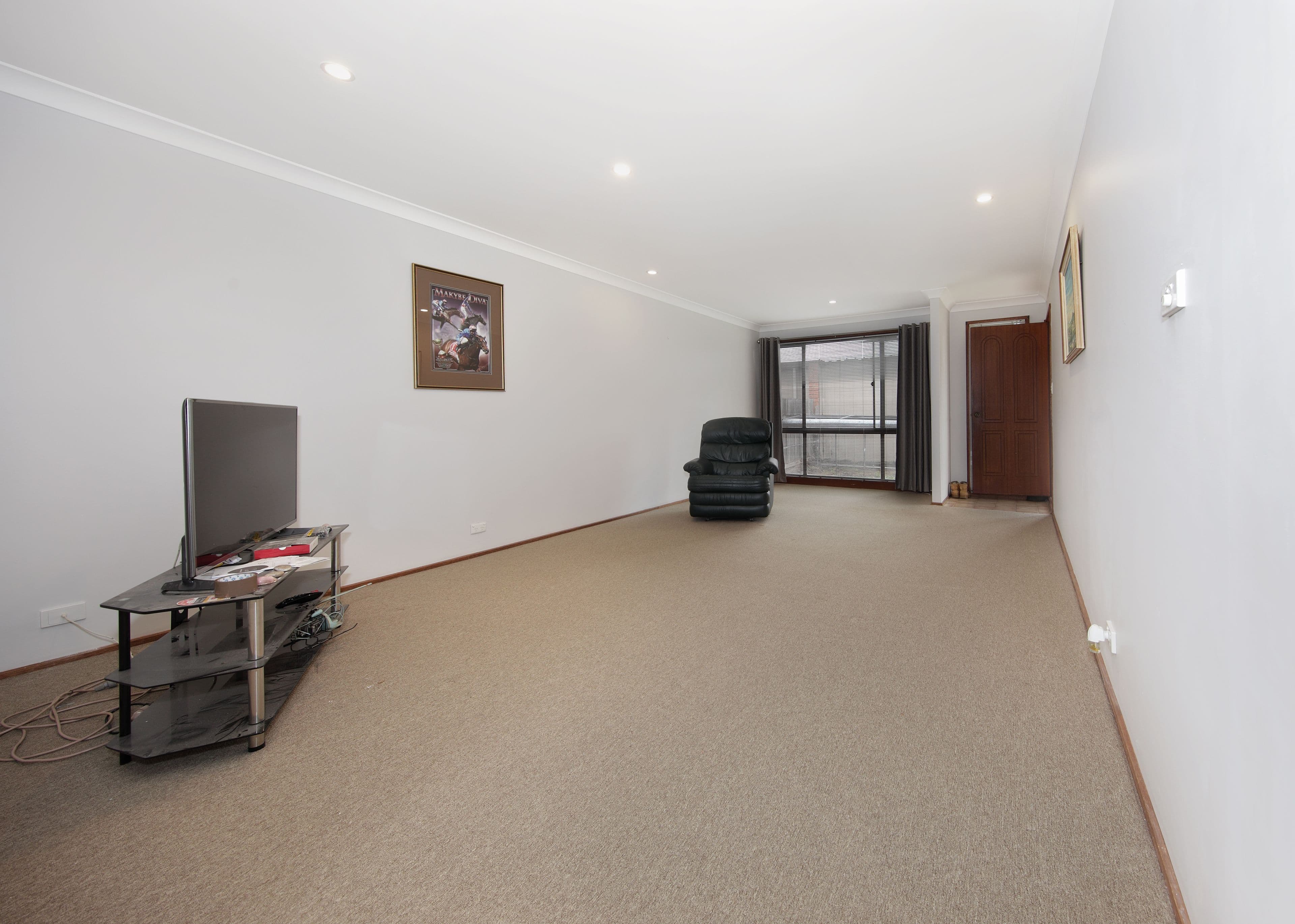 8 Dane Close, Calwell ACT 2905, Calwell - Thumbnail 3