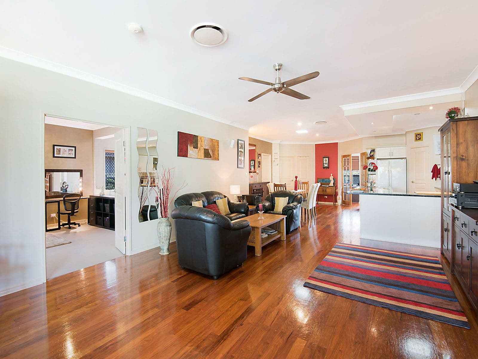 16 Hoya Close, North Lakes QLD 4509, North Lakes - Thumbnail 4