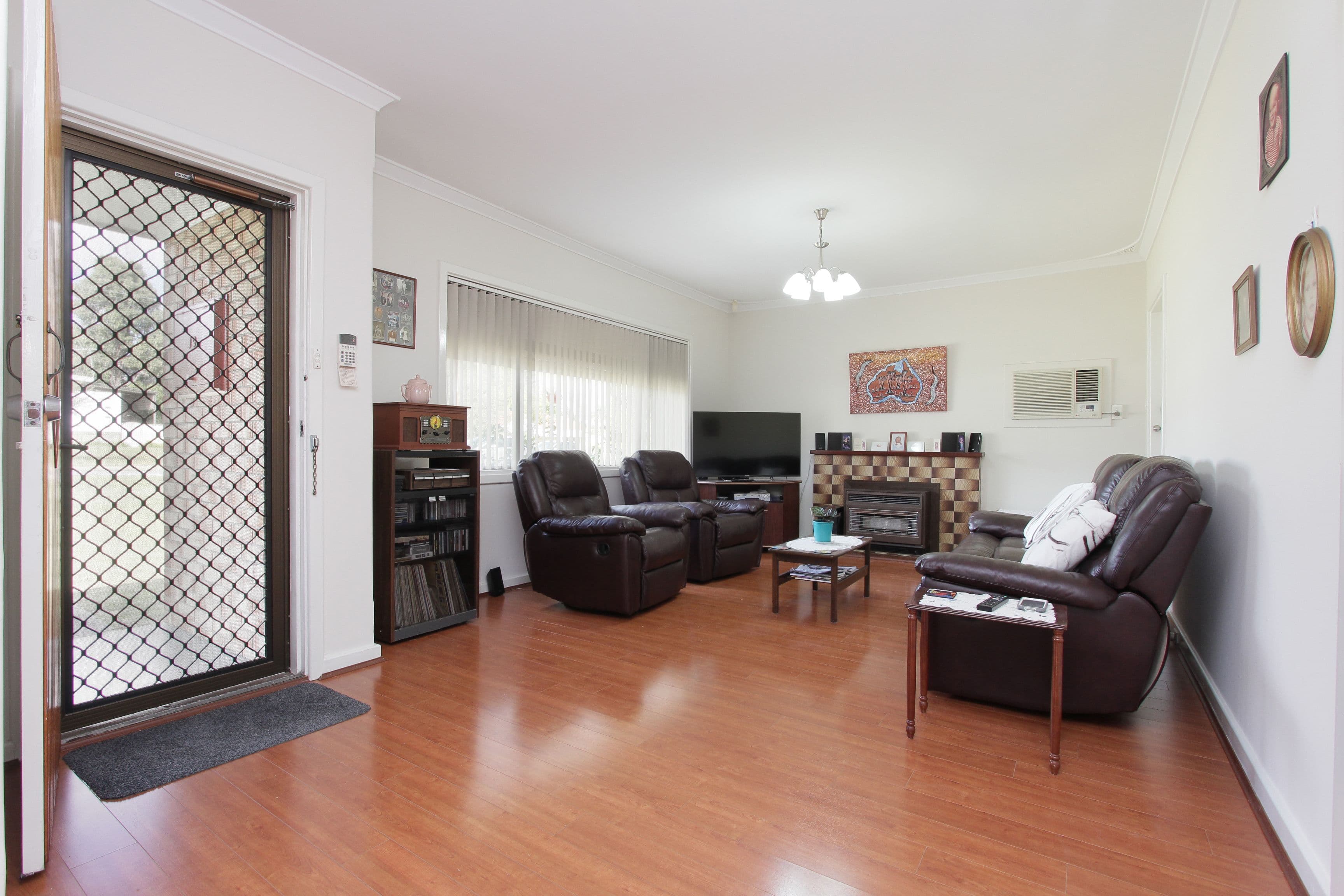 19 Wendron Street, Cloverdale WA 6105, Cloverdale - Thumbnail 8