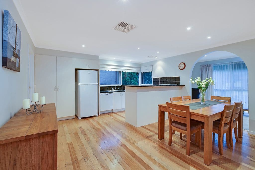 16 Booyan Crescent, Greensborough VIC 3088, Greensborough - Thumbnail 5