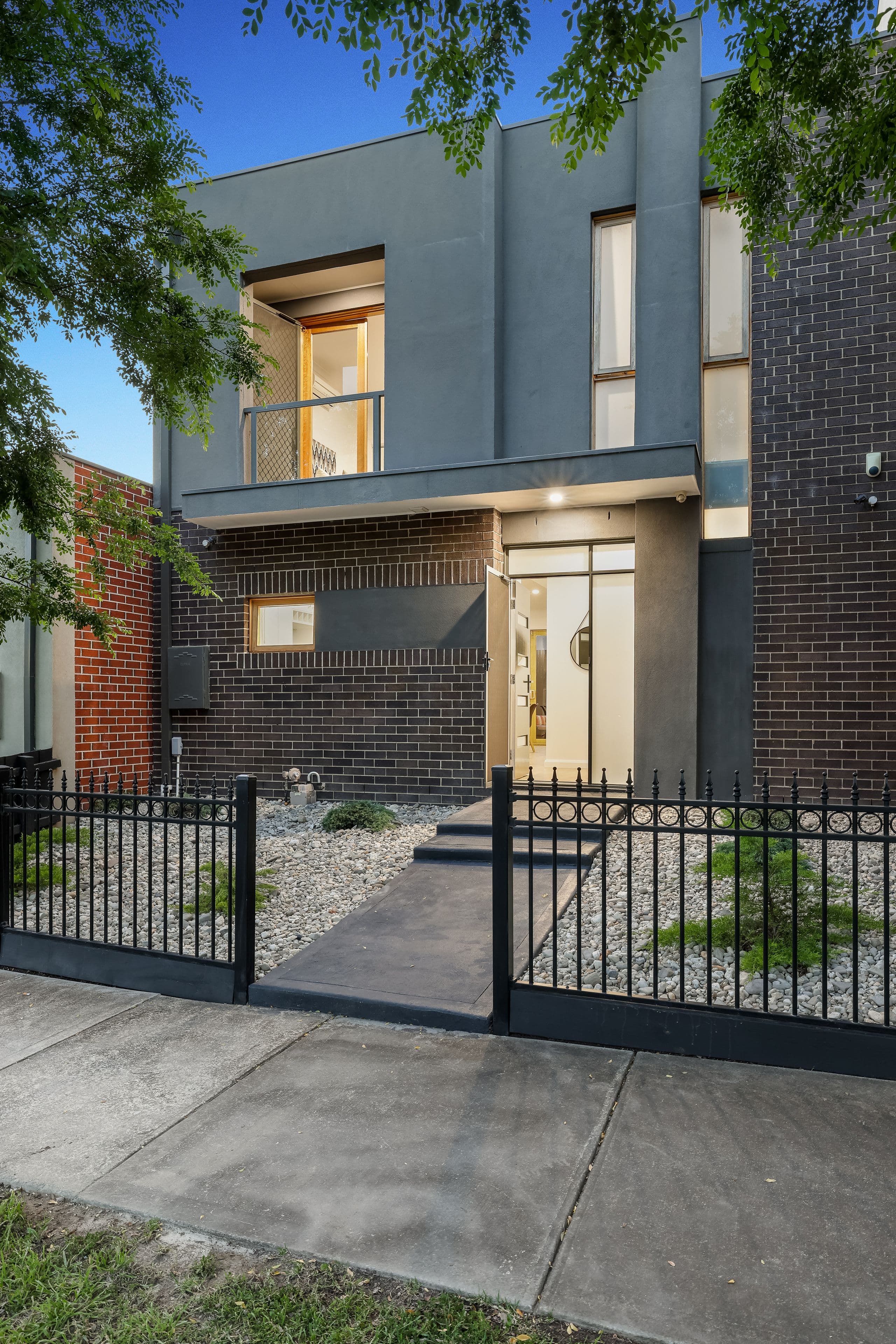 1-5 Heversham Grove, Greenvale VIC 3059, Greenvale - Thumbnail 2