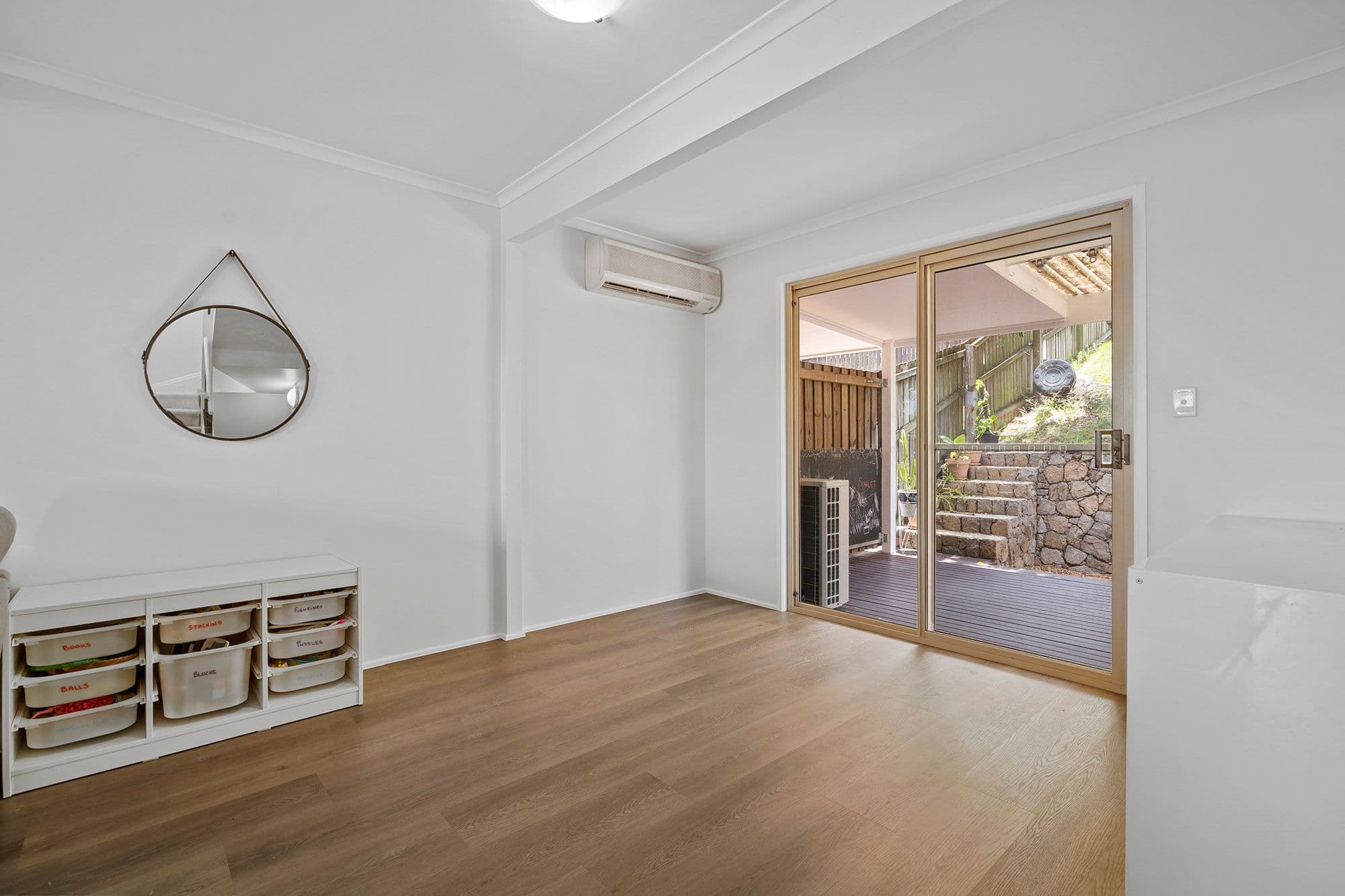 70 Crest Street, Mount Gravatt East QLD 4122, Mount Gravatt East - Thumbnail 6