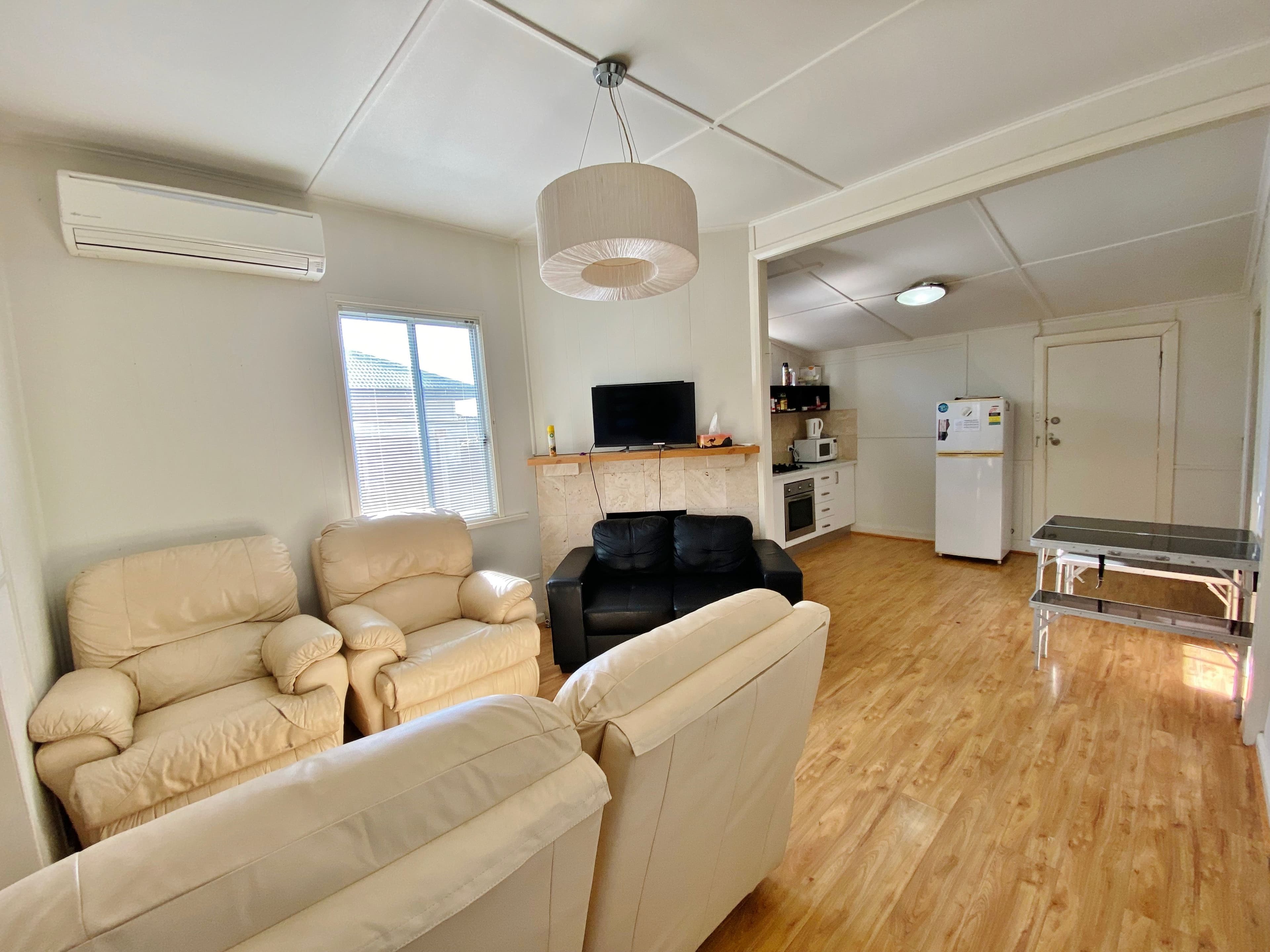 60 Yass Street, Young NSW 2594, Young - Thumbnail 3