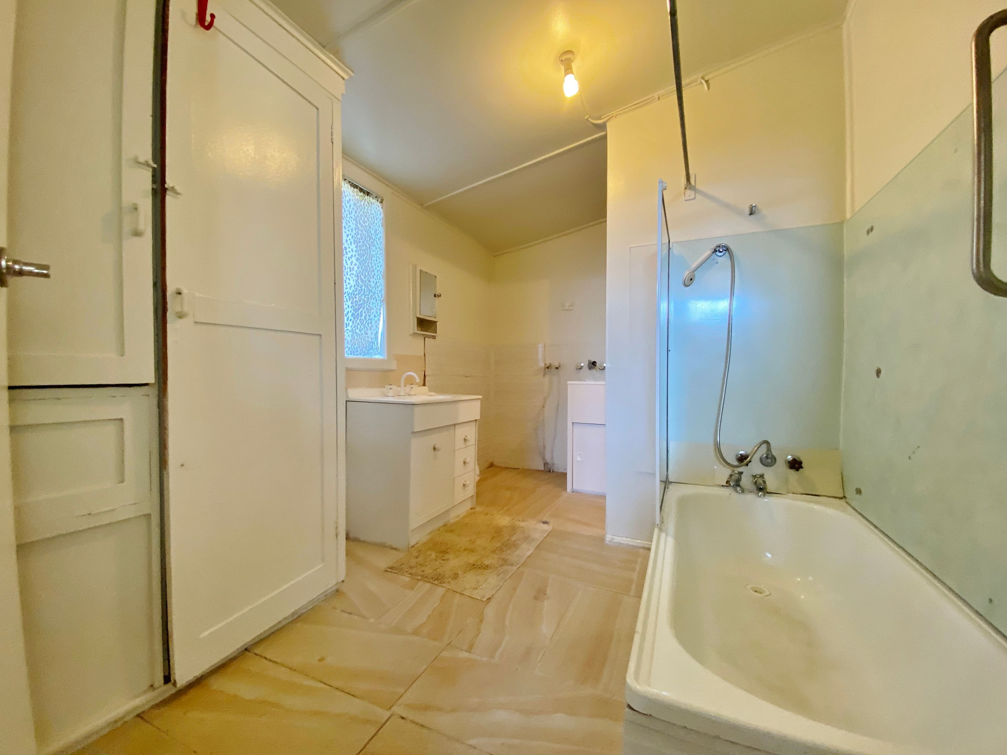 60 Yass Street, Young NSW 2594, Young - Thumbnail 4