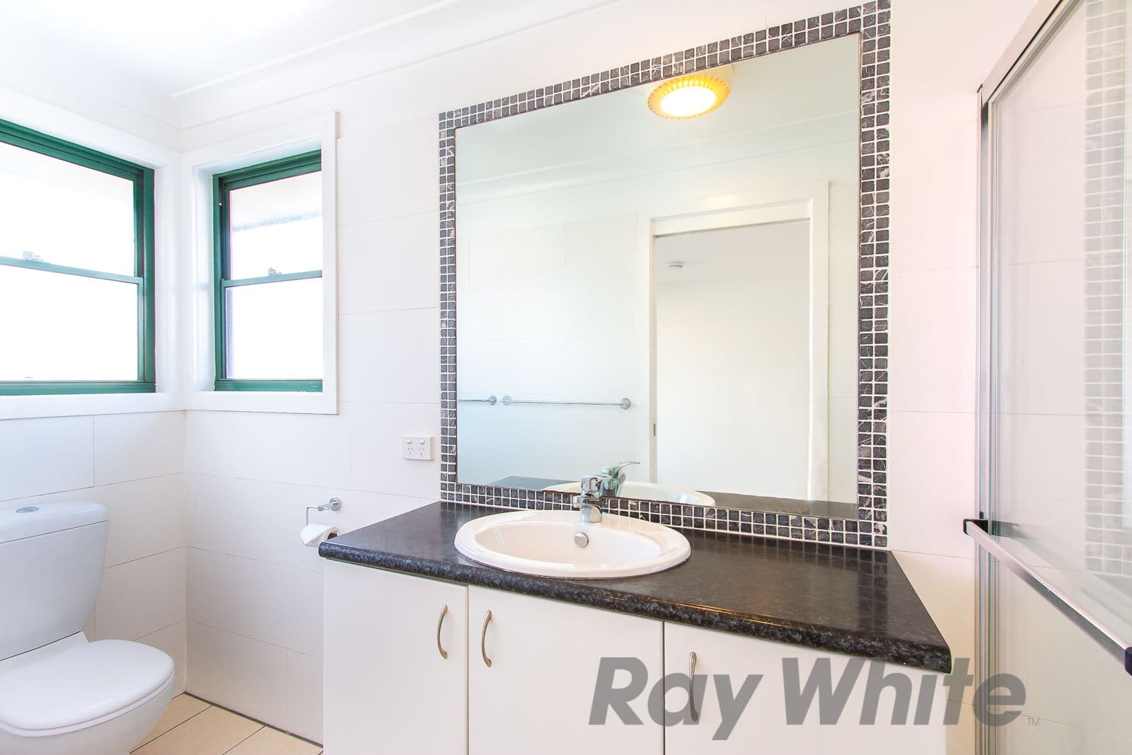19 Harrison Street, Maryville - Thumbnail 6