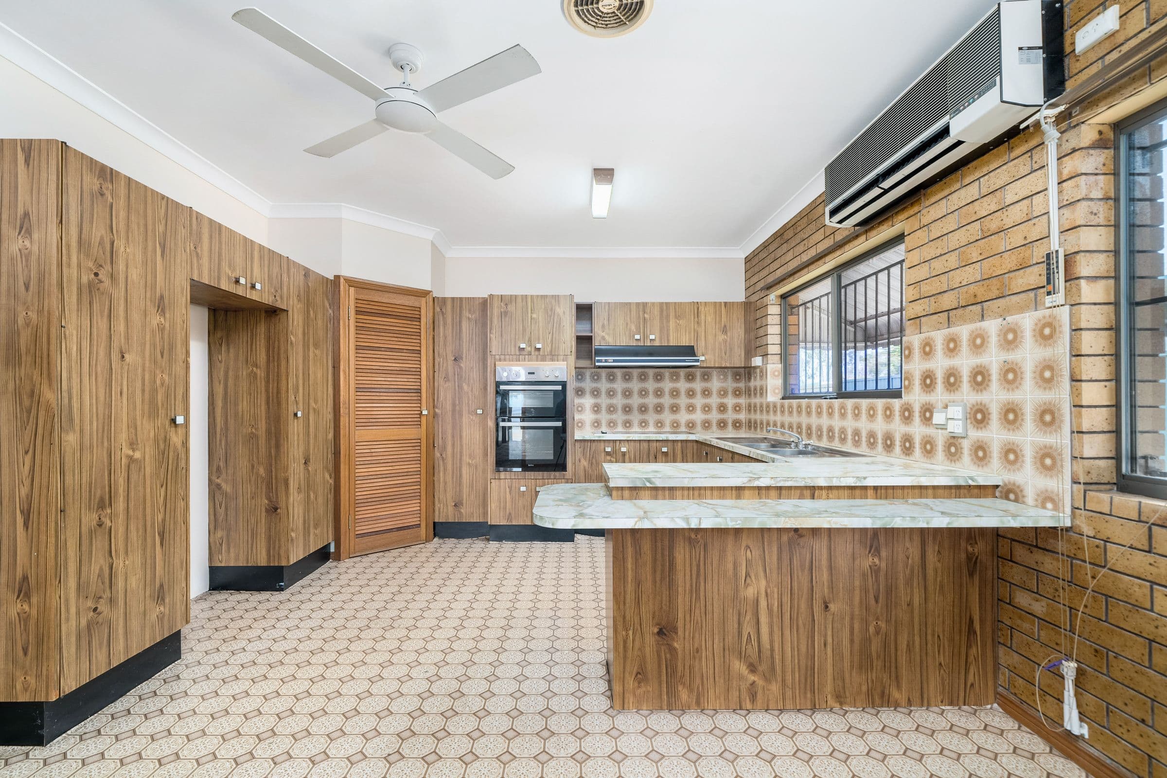 4 Dorothy Street, Kippa-Ring QLD 4021, Kippa-Ring - Thumbnail 4