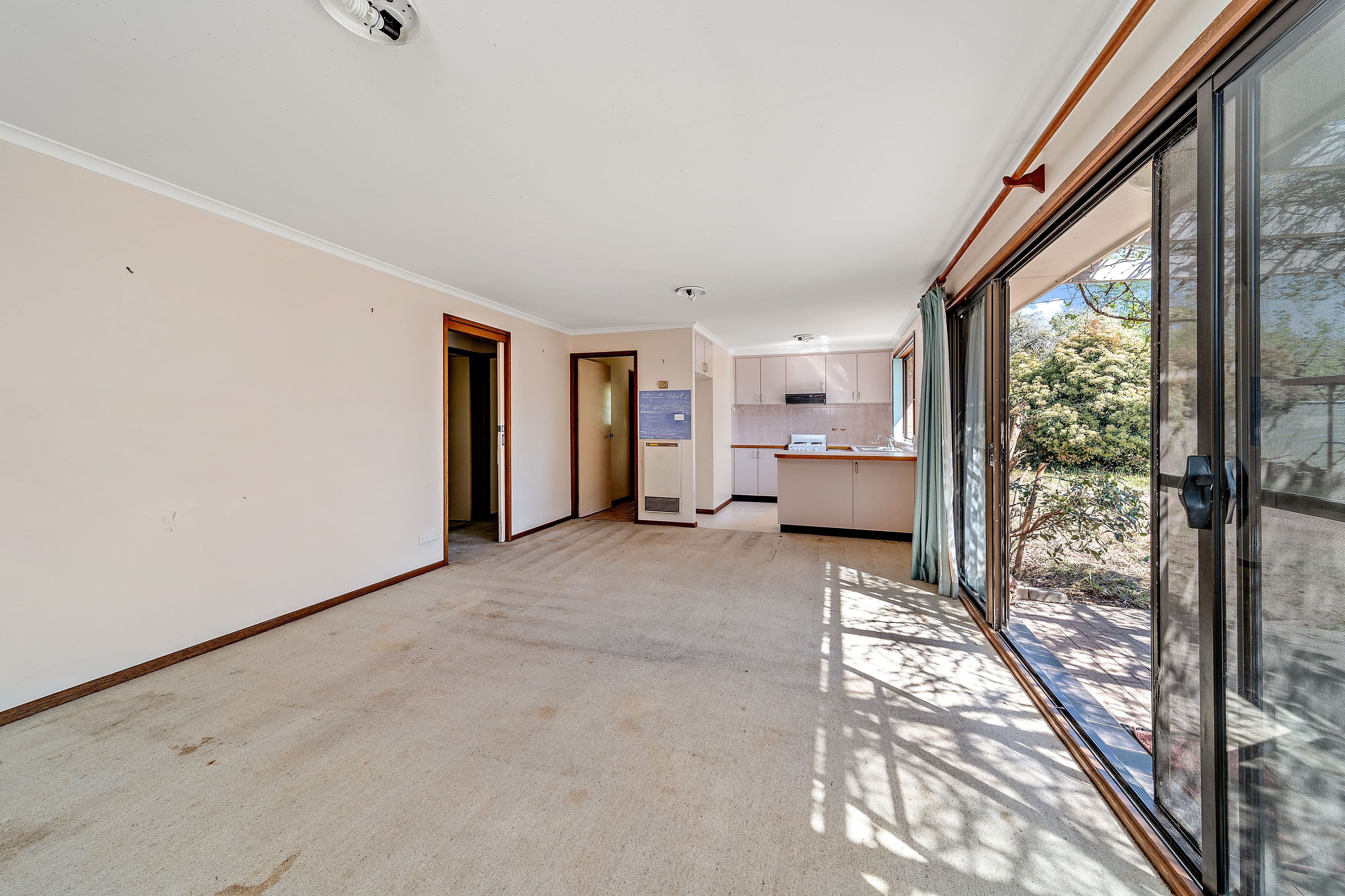20 Lachlan Avenue, Sylvania Waters, Sylvania Waters - Thumbnail 4