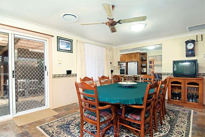 9 George Street, Torbanlea, QLD, 4662, Torbanlea - Thumbnail 4