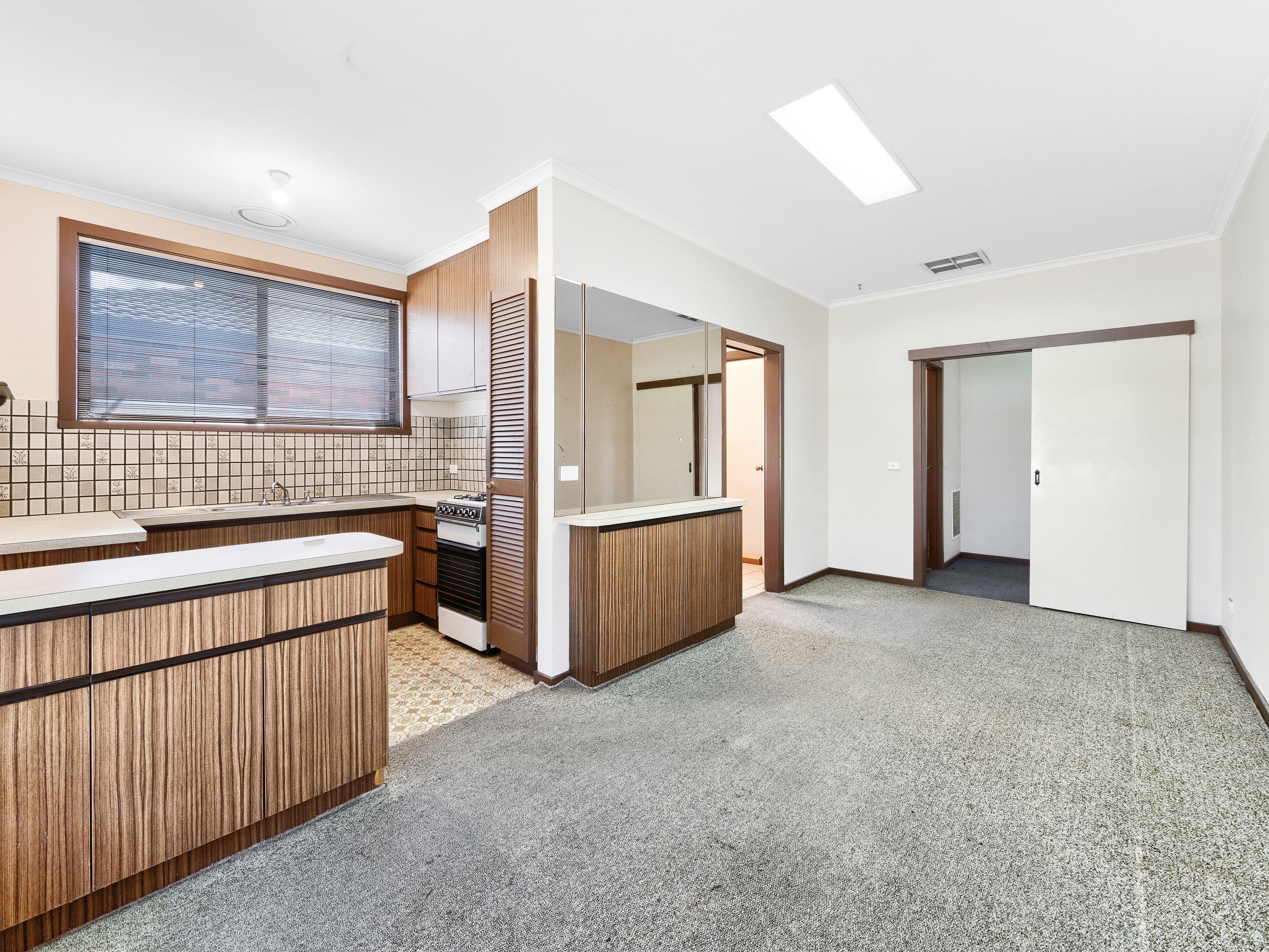 5 Codrington Street, Cranbourne VIC 3977, Cranbourne - Thumbnail 5