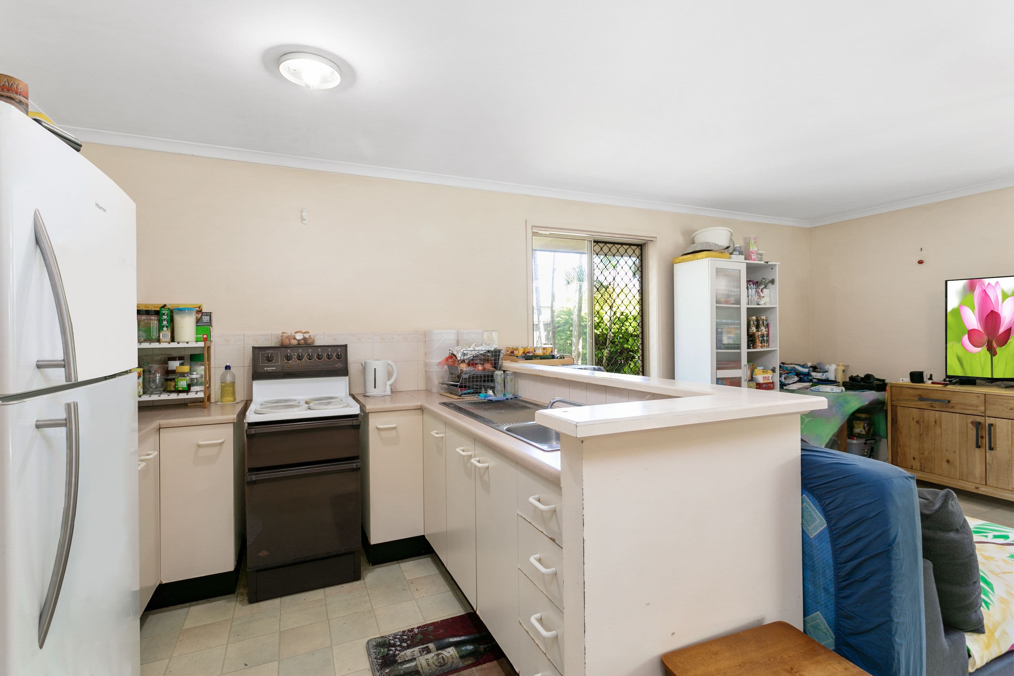 4 Embassy Street, Deception Bay QLD 4508, Deception Bay - Thumbnail 4