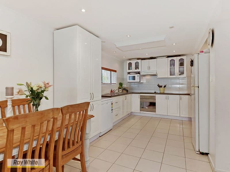 7 Jamieson Street, REDCLIFFE QLD 4020, Redcliffe - Thumbnail 3