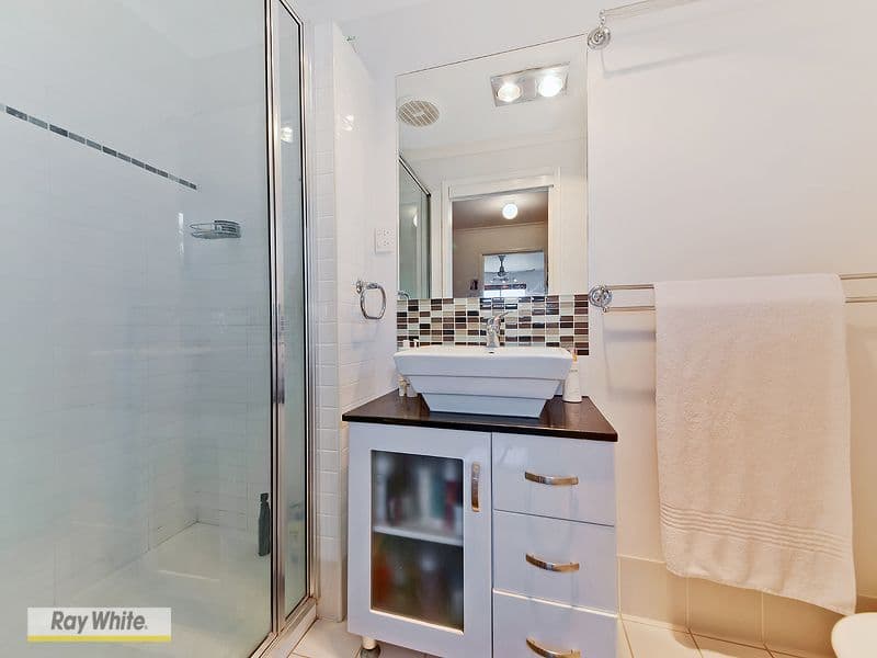 7 Jamieson Street, REDCLIFFE QLD 4020, Redcliffe - Thumbnail 7