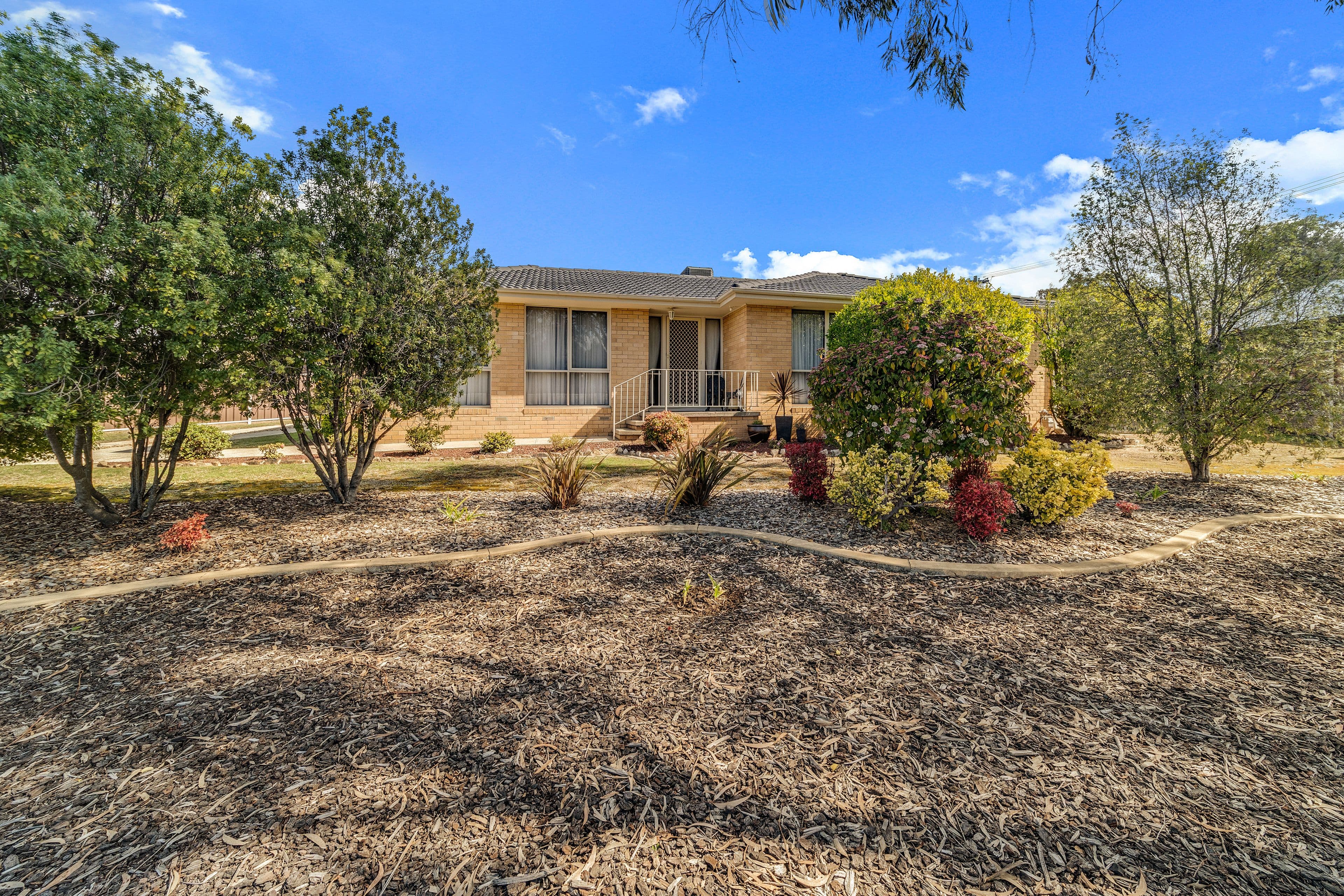 12 Lawrence Close, Macgregor ACT 2615, Macgregor - Image 1