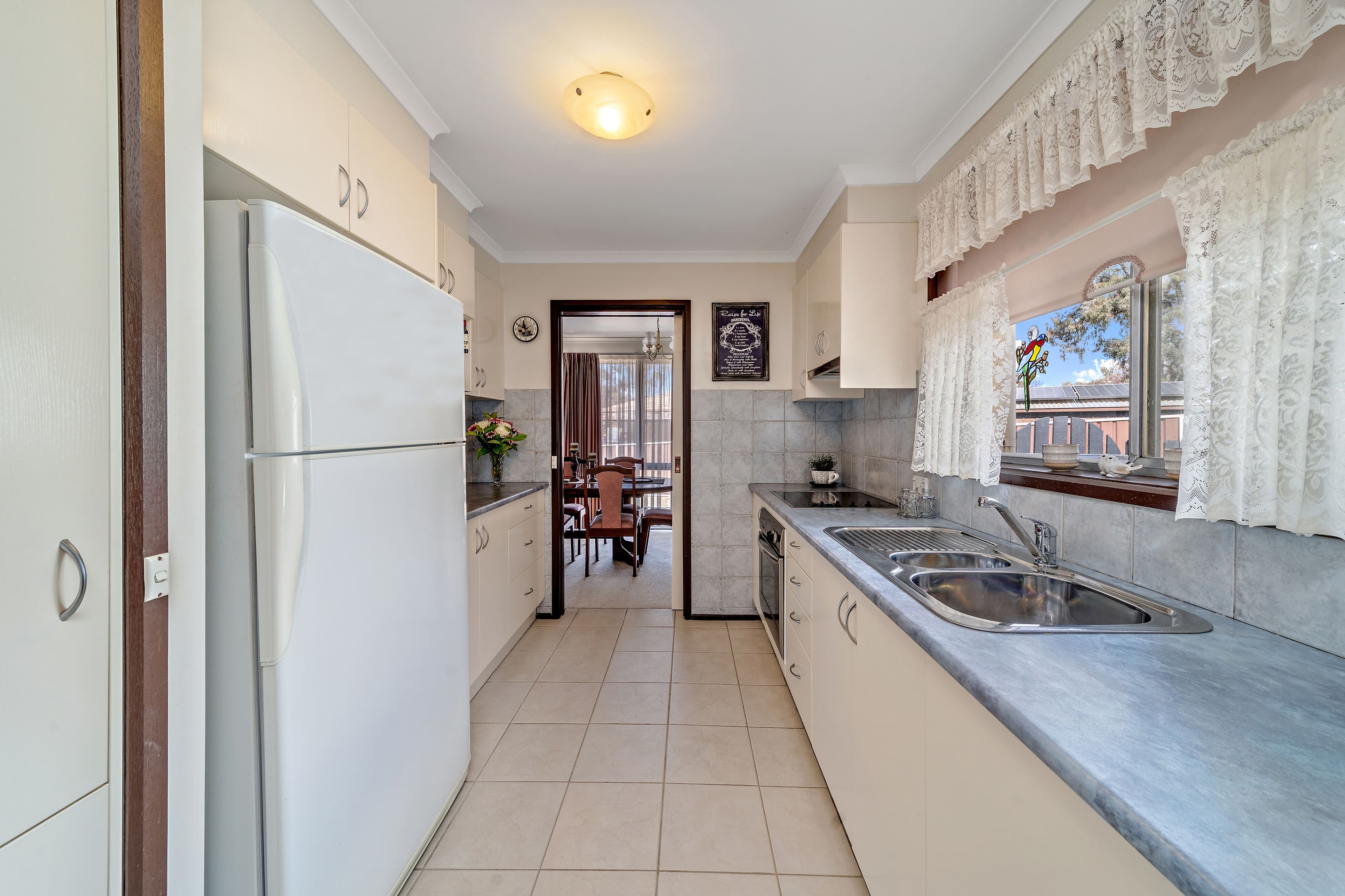 12 Lawrence Close, Macgregor ACT 2615, Macgregor - Thumbnail 3