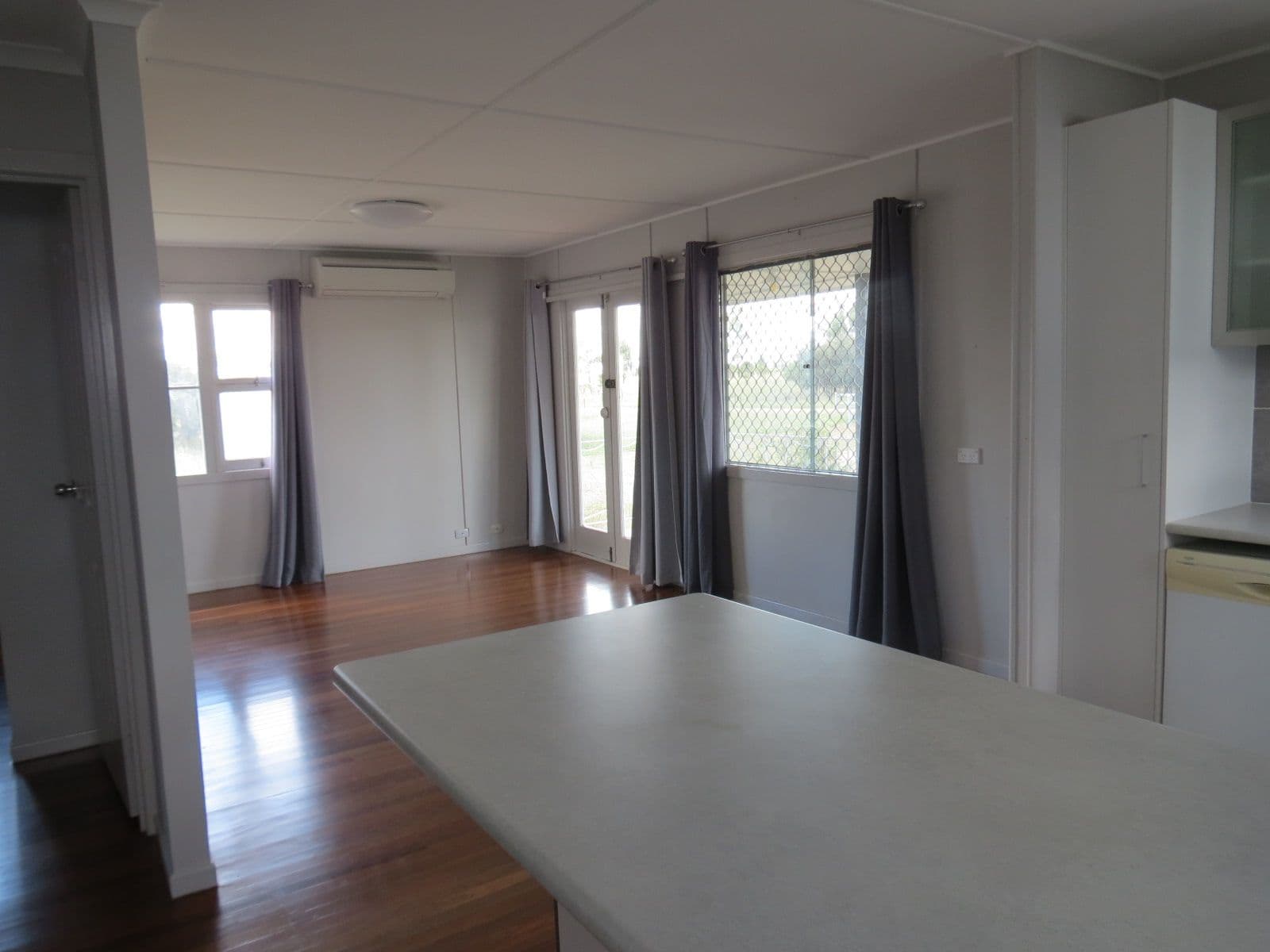 24 Glengallan Road, Emerald QLD 4720, Emerald - Thumbnail 7