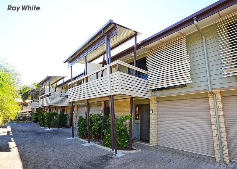32 Cypress Street, TORQUAY QLD 4655, Torquay - Thumbnail 3