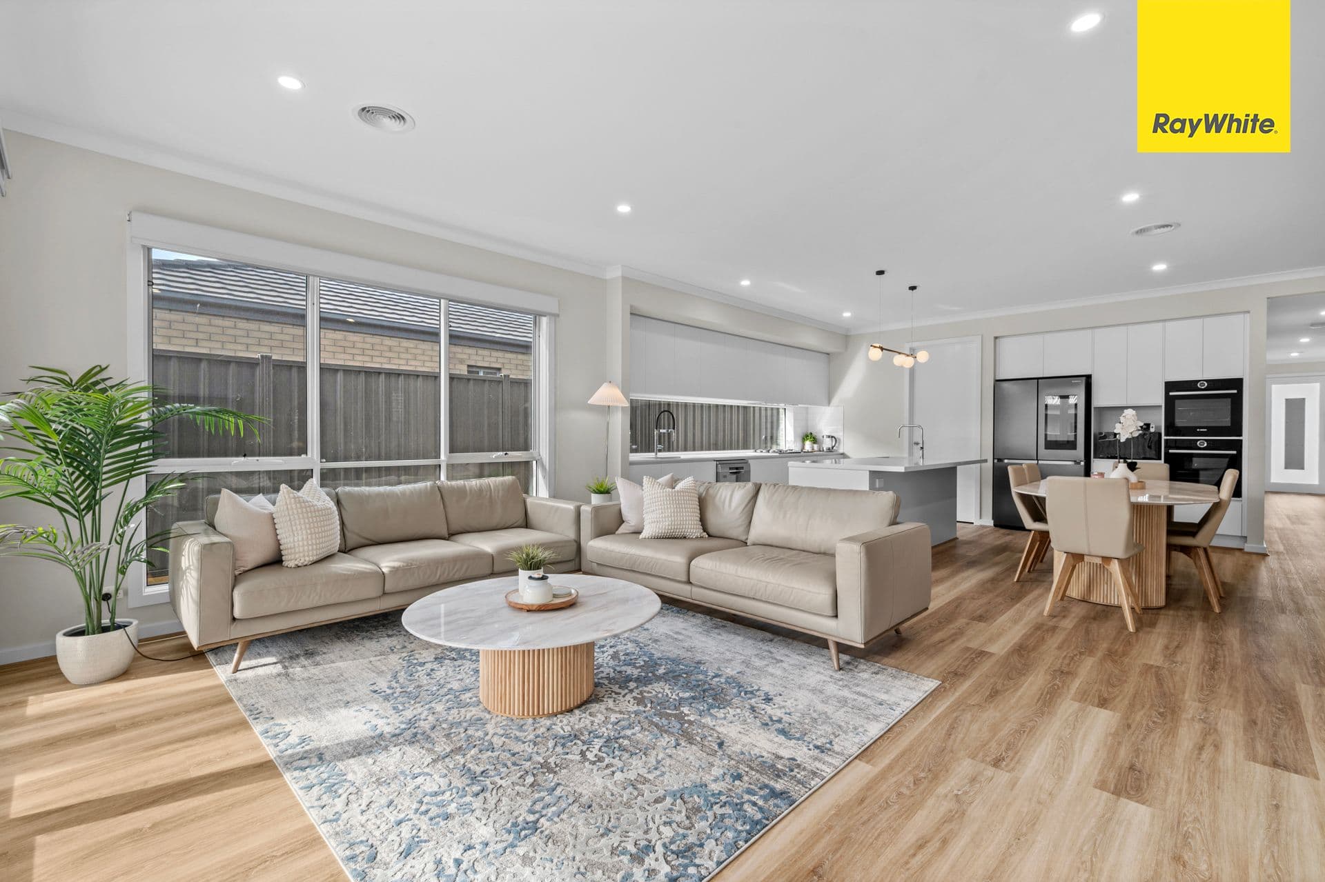 14 Canmore Street, Werribee VIC 3030, Werribee - Thumbnail 6