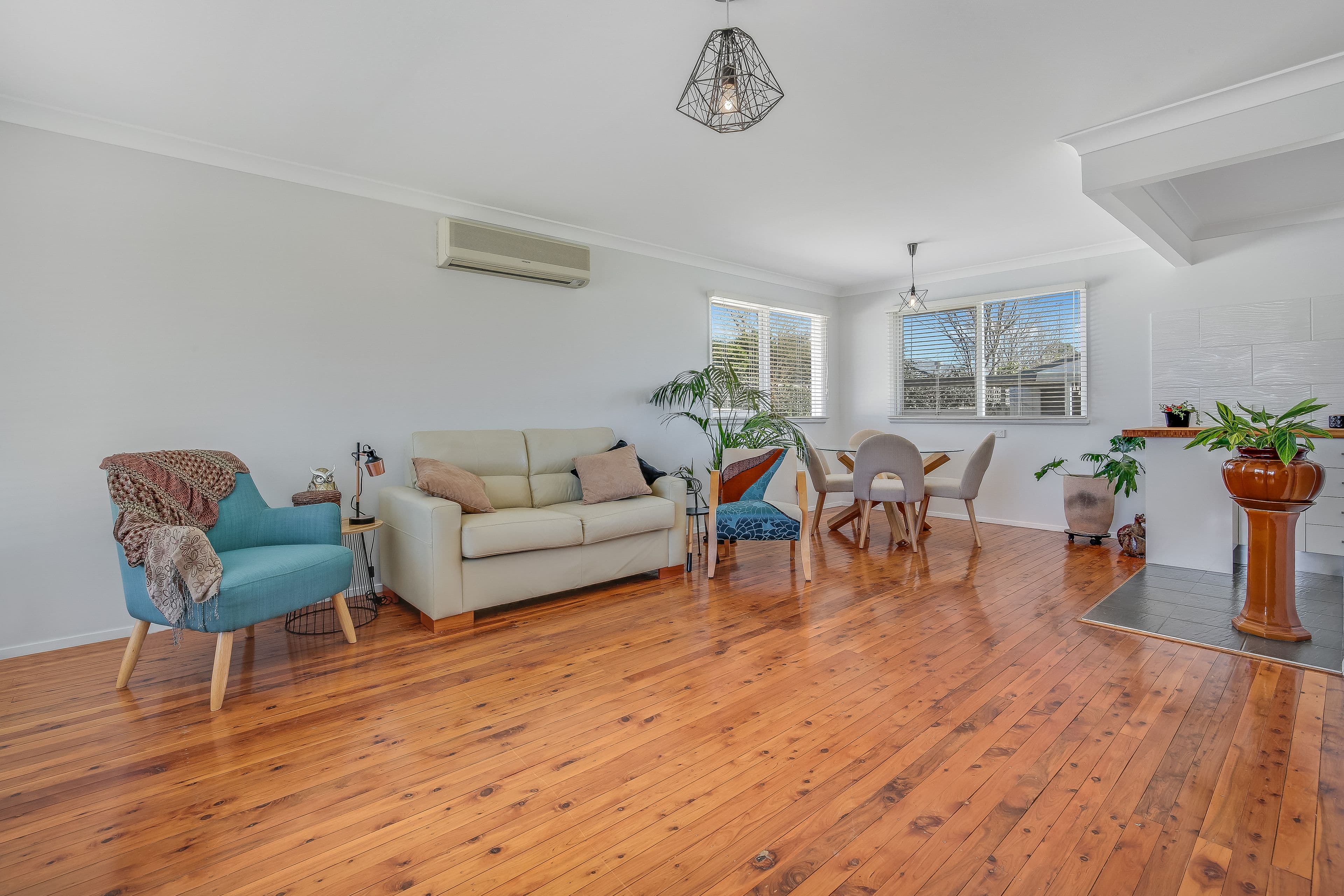 47 Laurence Street, Hobartville - Thumbnail 2