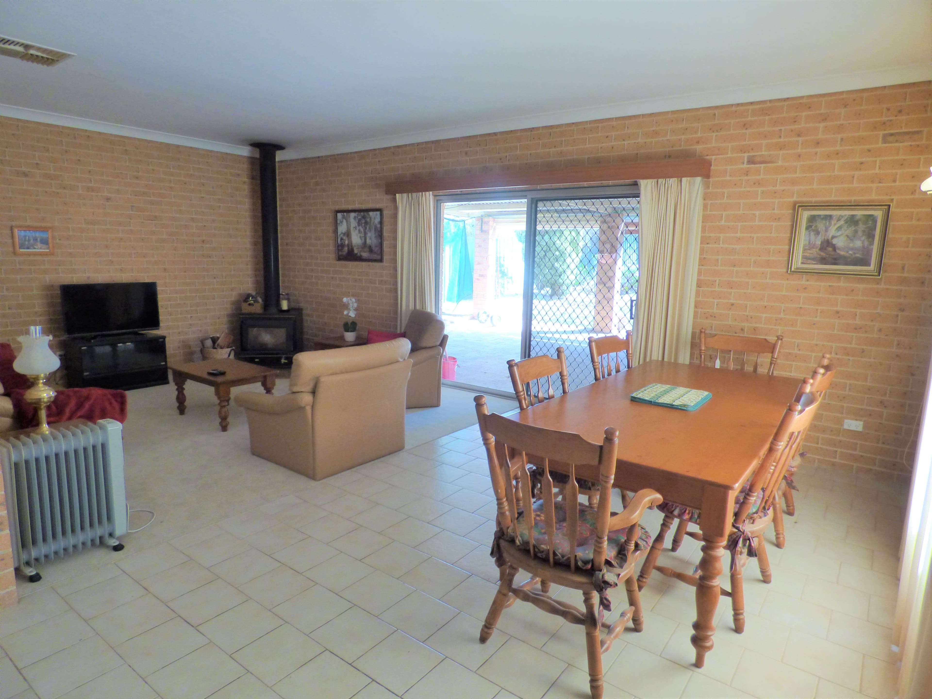 48 Calarie Road, Forbes - Thumbnail 2