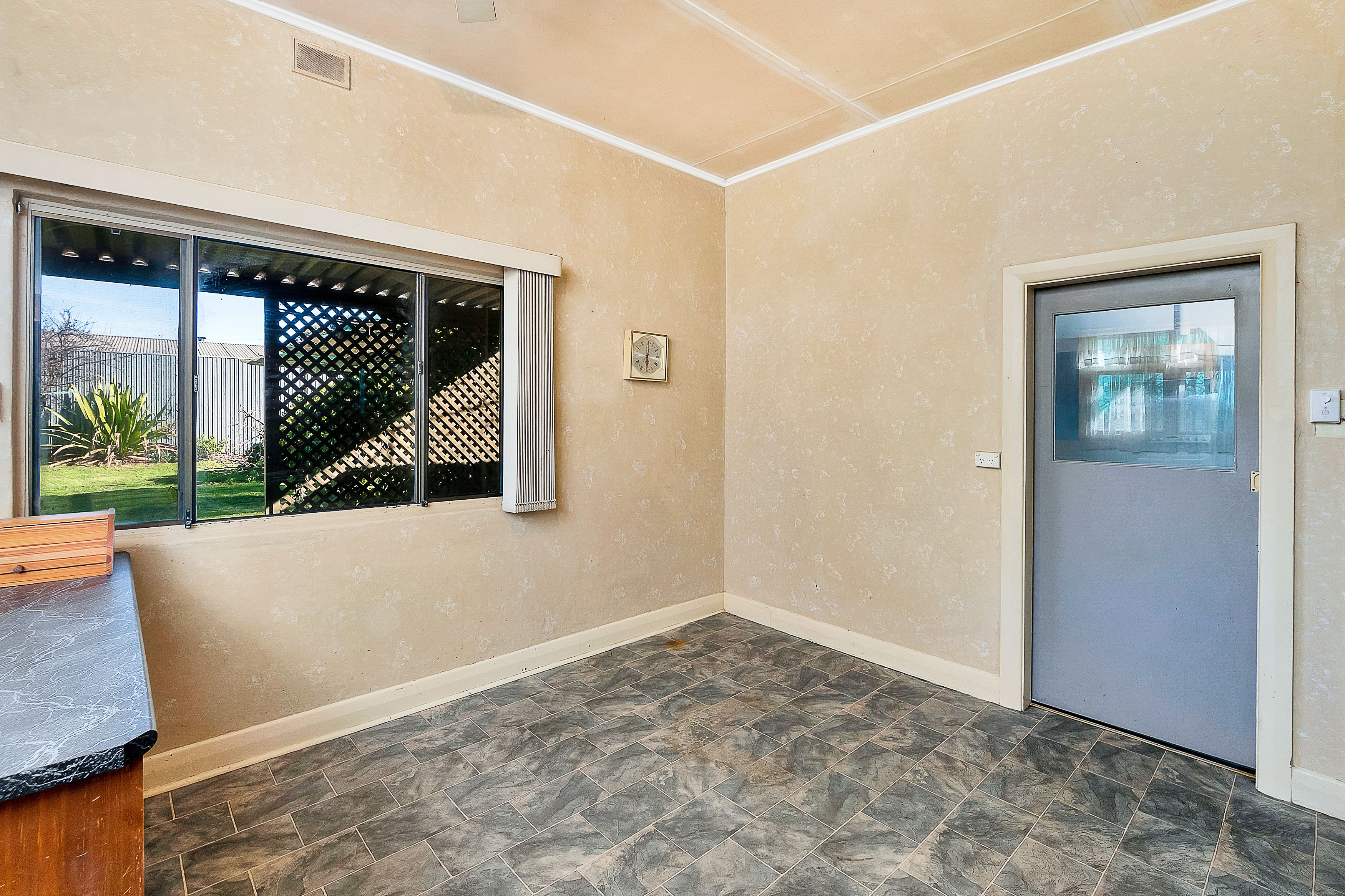 175 Railway Terrace, Tailem Bend SA 5260, Tailem Bend - Thumbnail 4