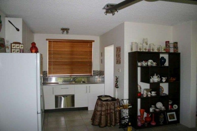 17 Stanton Terrace, NORTH WARD QLD 4810, North Ward - Thumbnail 4