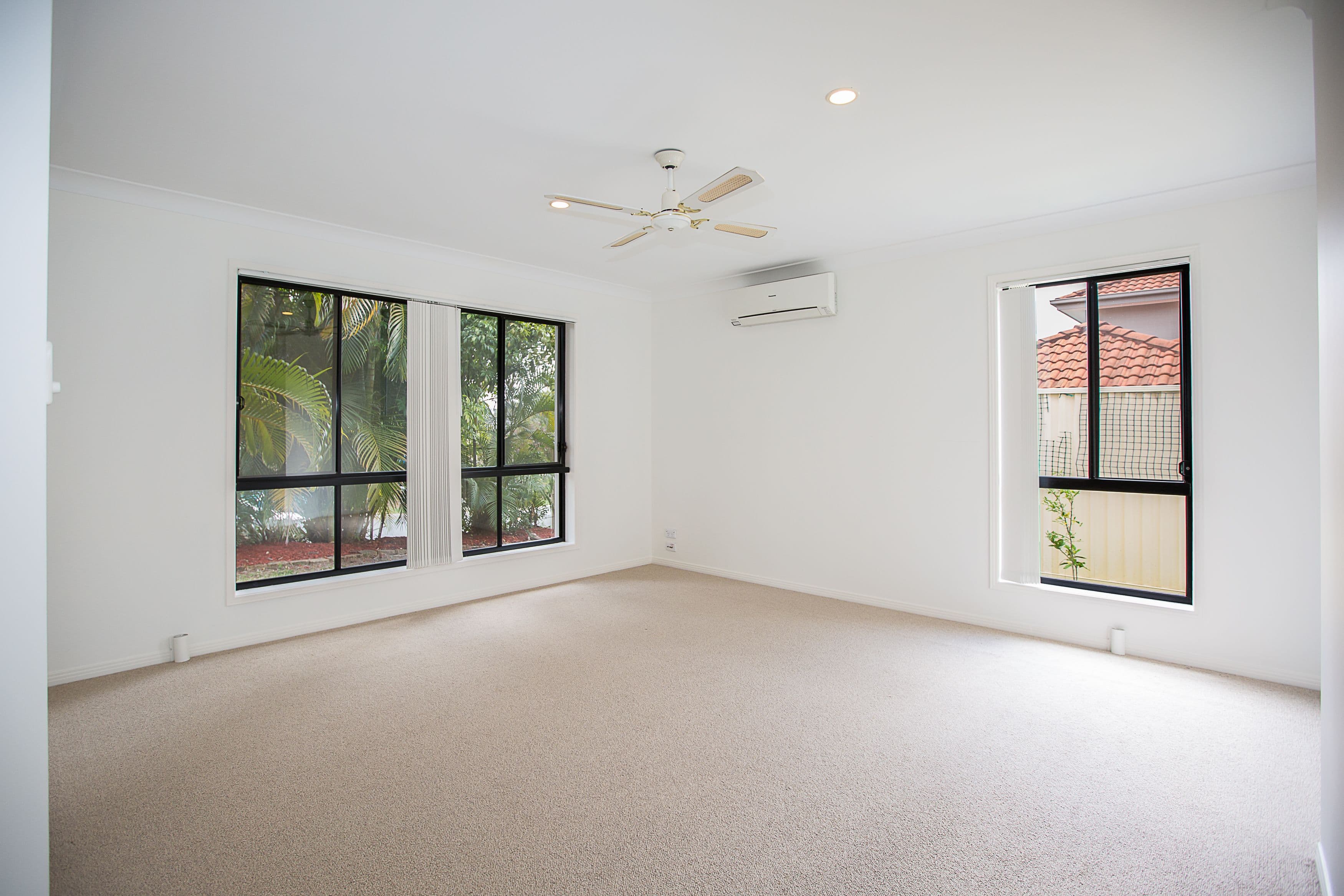 6 Katie Court, Arundel QLD 4214, Arundel - Thumbnail 2