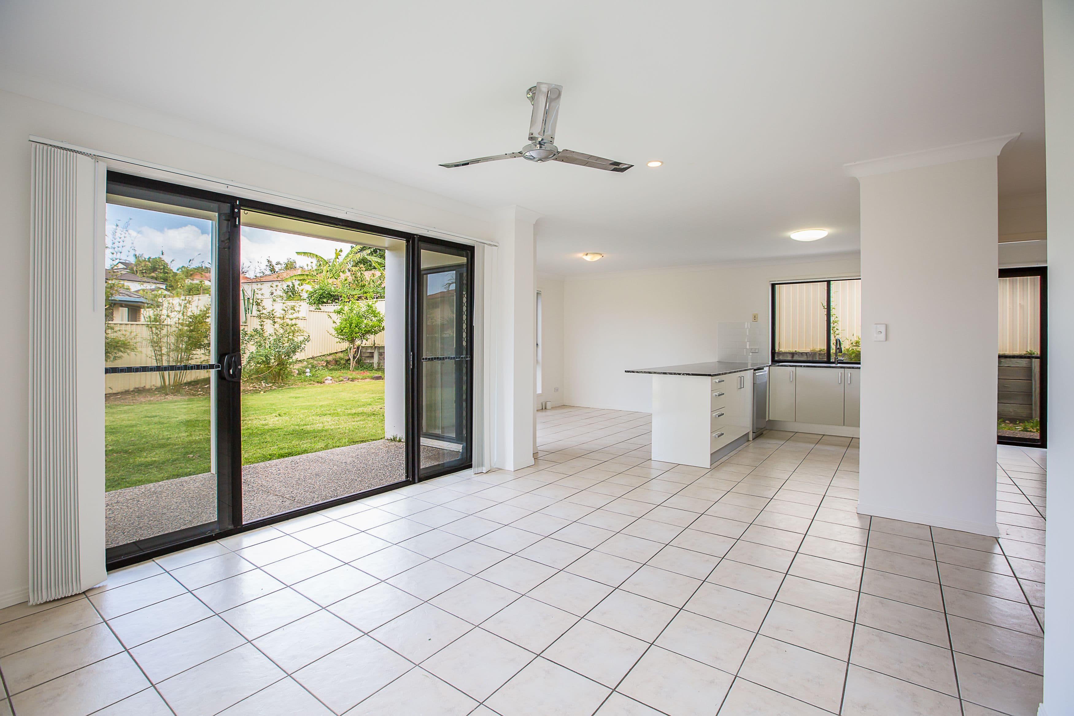 6 Katie Court, Arundel QLD 4214, Arundel - Thumbnail 5