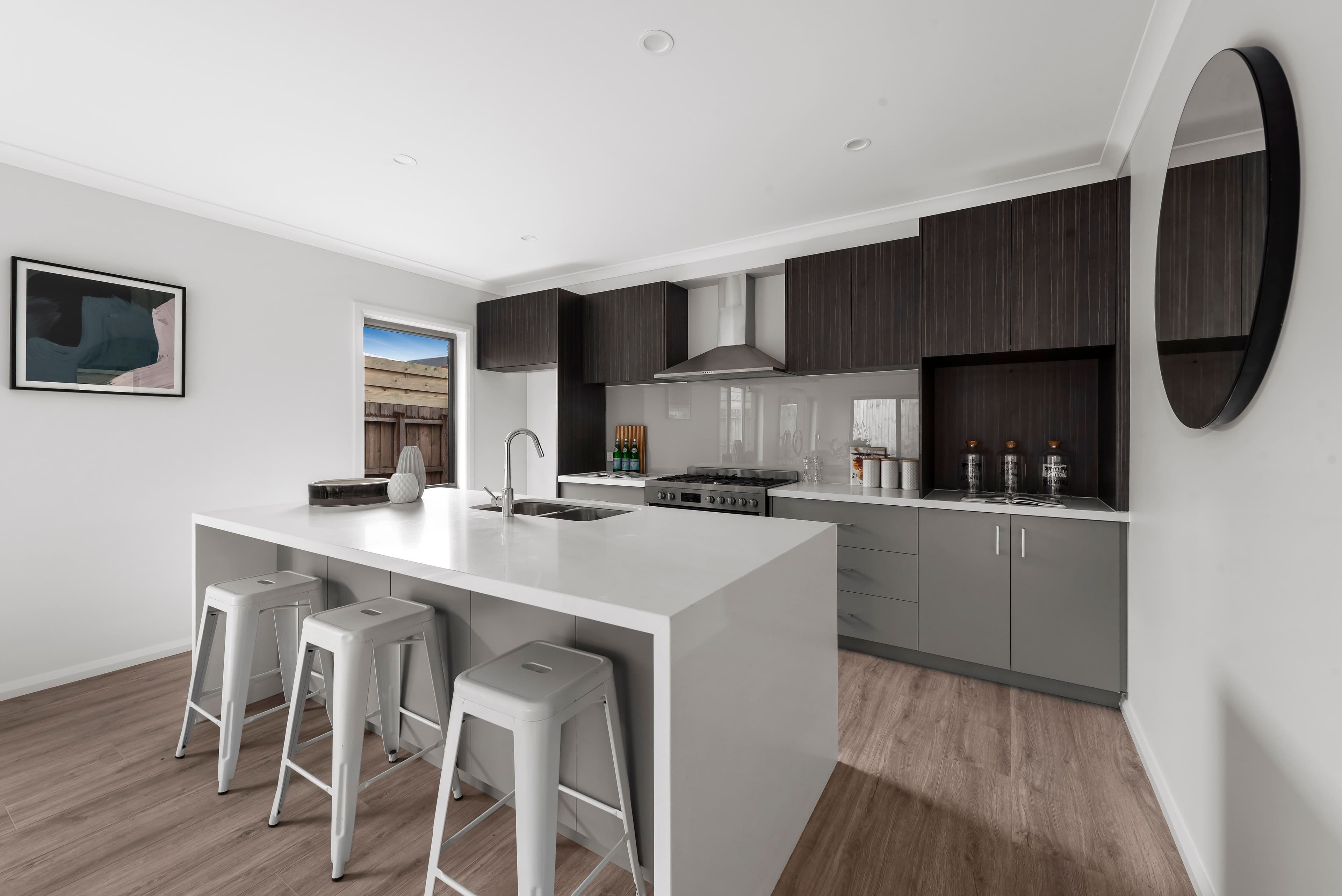 13 Browns Road, Nunawading VIC 3131, Nunawading - Thumbnail 2