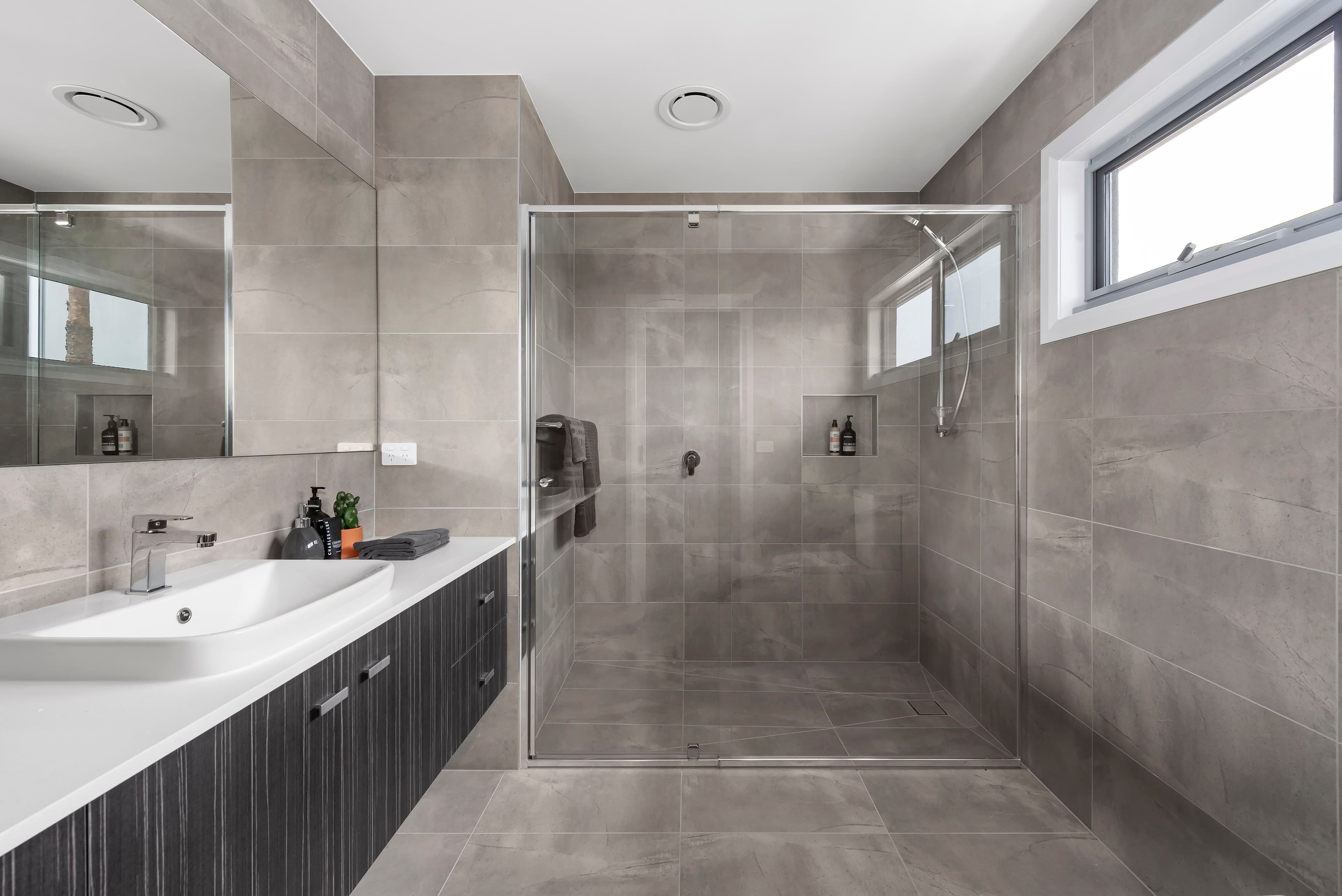 13 Browns Road, Nunawading VIC 3131, Nunawading - Thumbnail 5