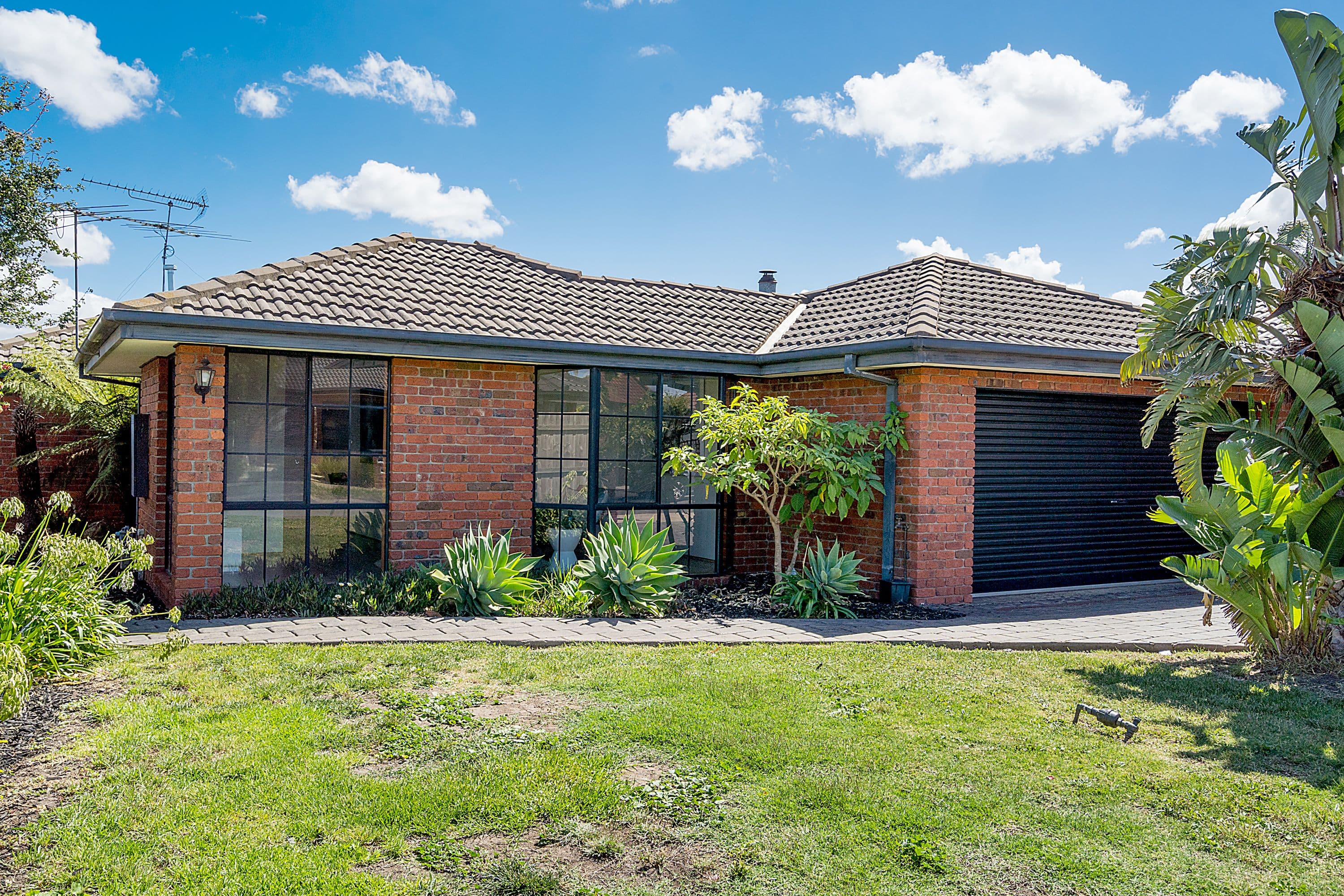 24 Matthews Crescent, Roxburgh Park VIC 3064, Roxburgh Park - Image 1