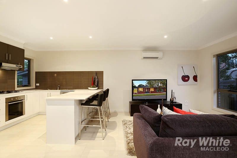 1 Richards Avenue, WATSONIA VIC 3087, Watsonia - Thumbnail 3