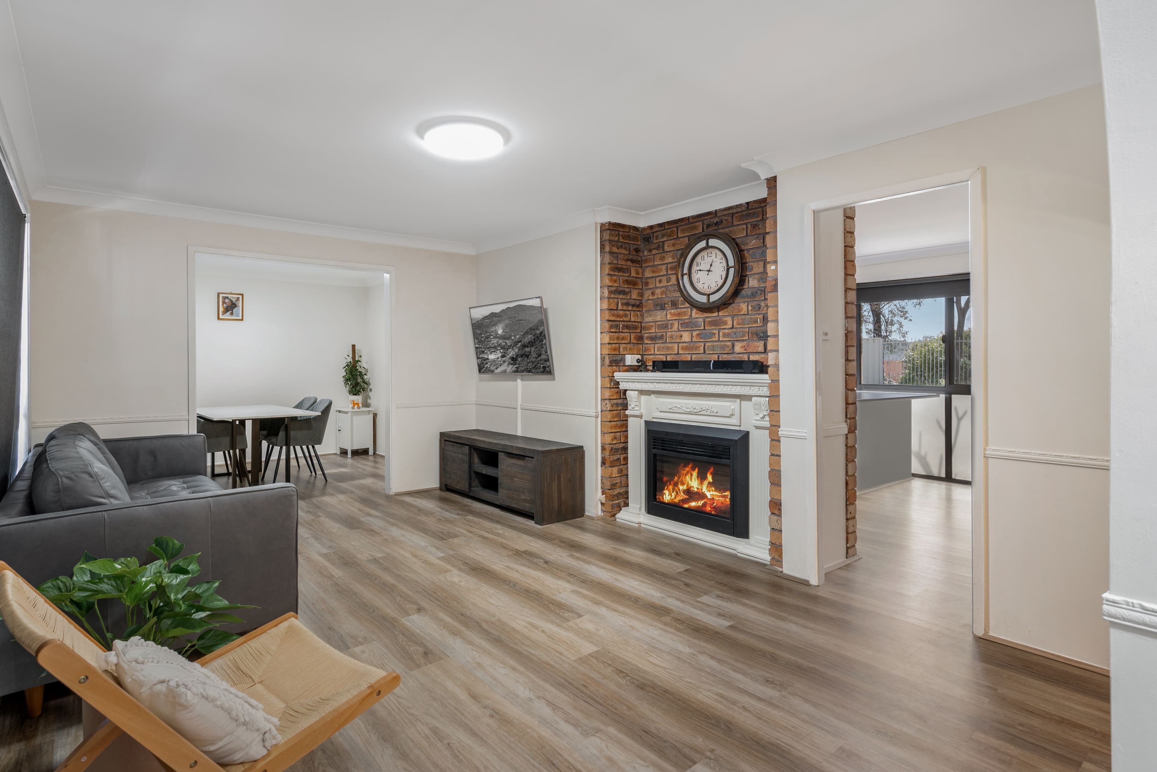 52 Semillon Crescent, Eschol Park NSW 2558, Eschol Park - Thumbnail 2