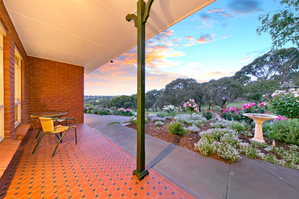 5 Charlton Court, Golden Grove SA 5125, Golden Grove - Thumbnail 4