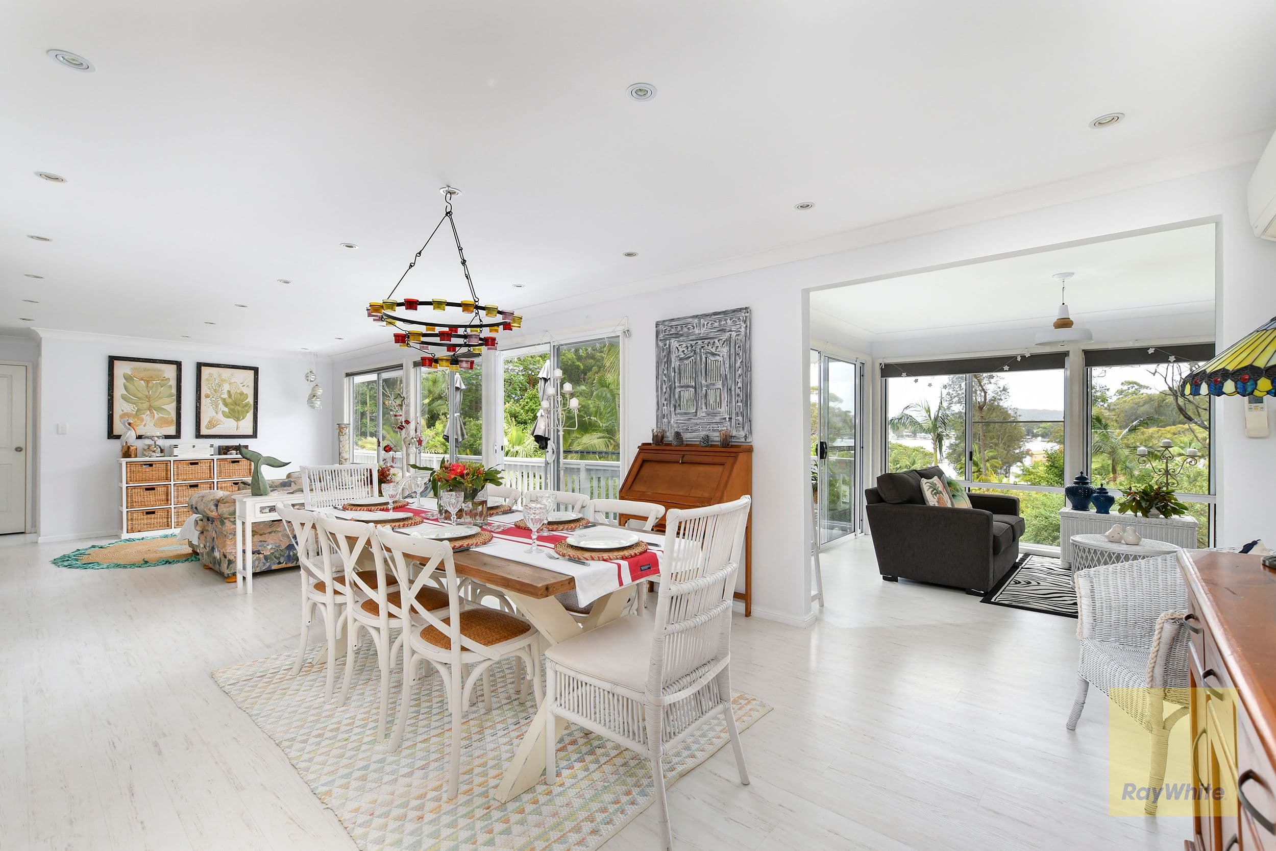 1 Goondi Close, Horsfield Bay - Thumbnail 2
